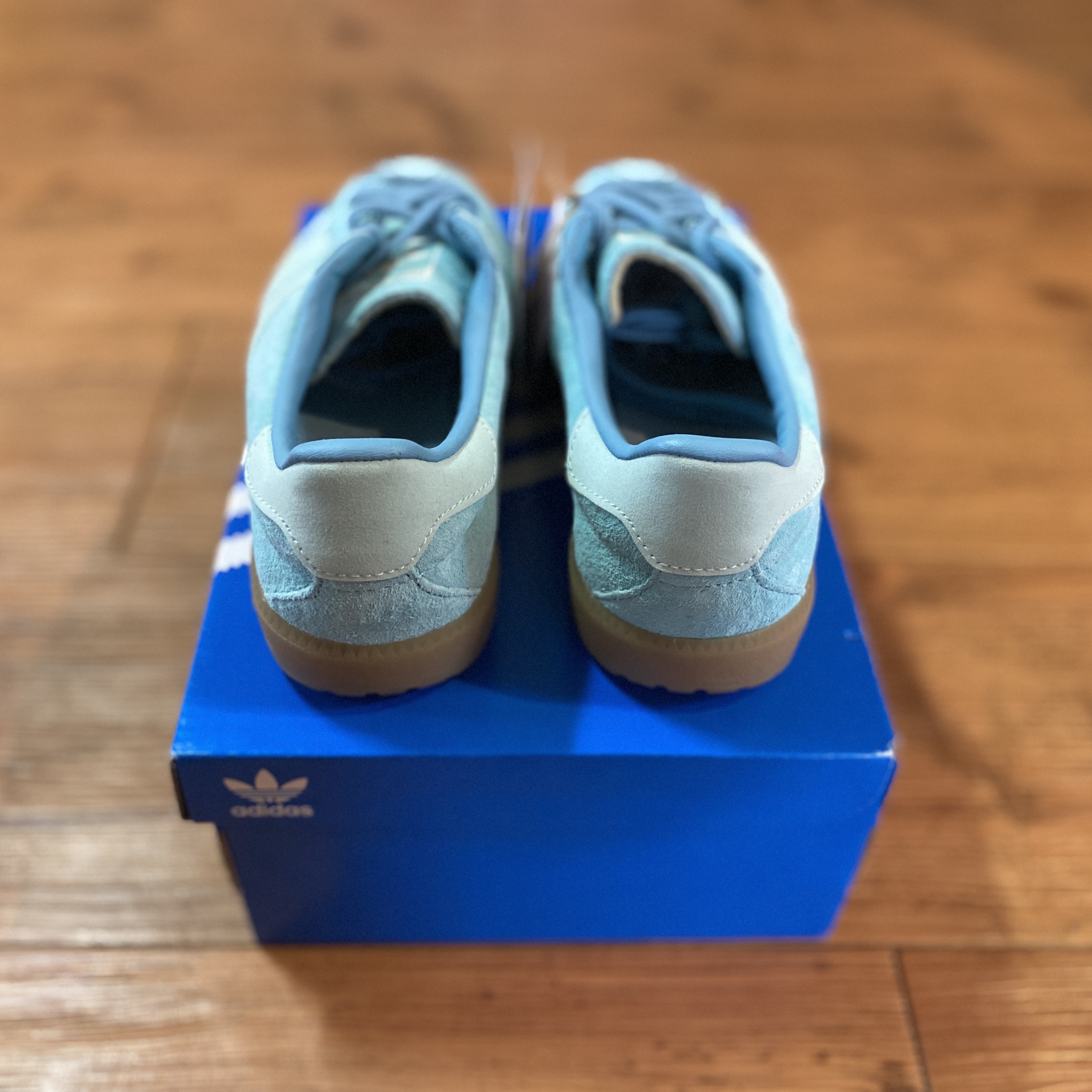 Adidas Bermuda Easy Mint 착용 스타일 - 3