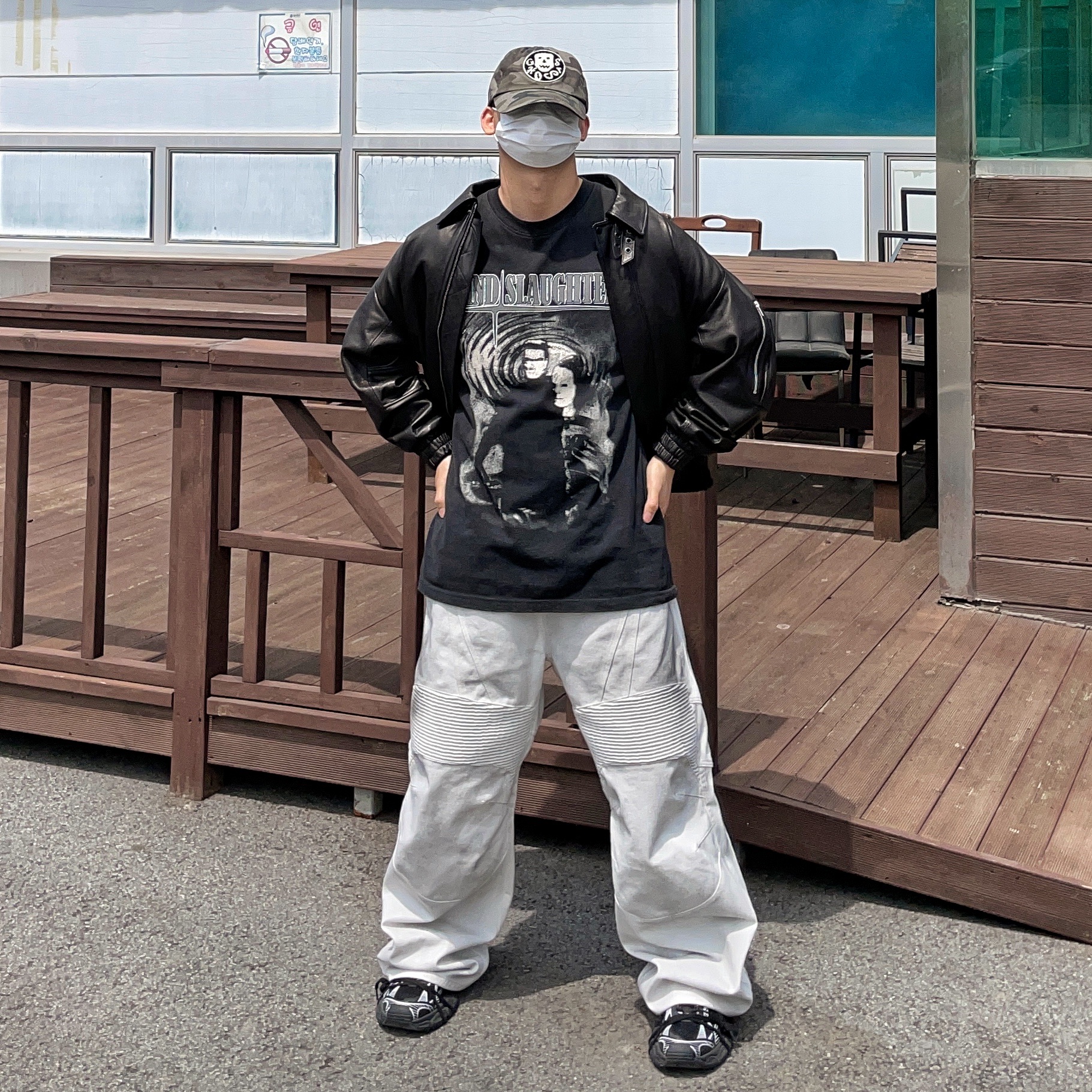 프로젝트 G/R 마인드 슬로터 빈티지 워시드 티셔츠 블랙, 발렌시아가 3XL 스니커즈 블랙 화이트 착용 스타일 - 3