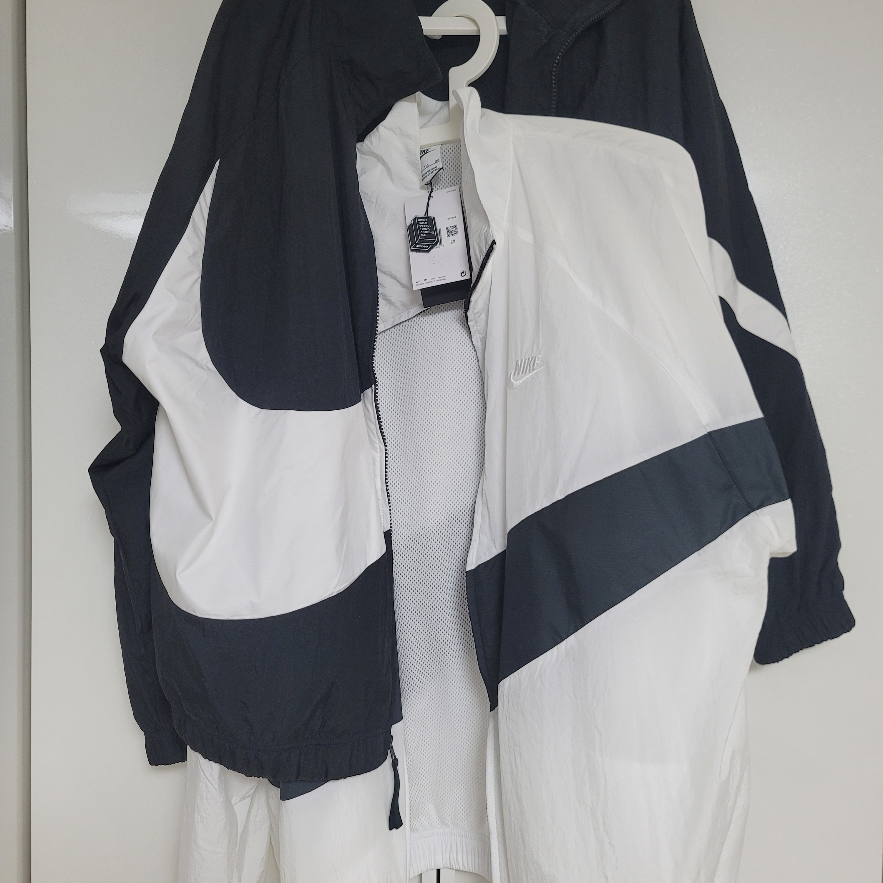 Nike NSW Big Swoosh Woven Jacket White - Asia 착용 스타일 - 3