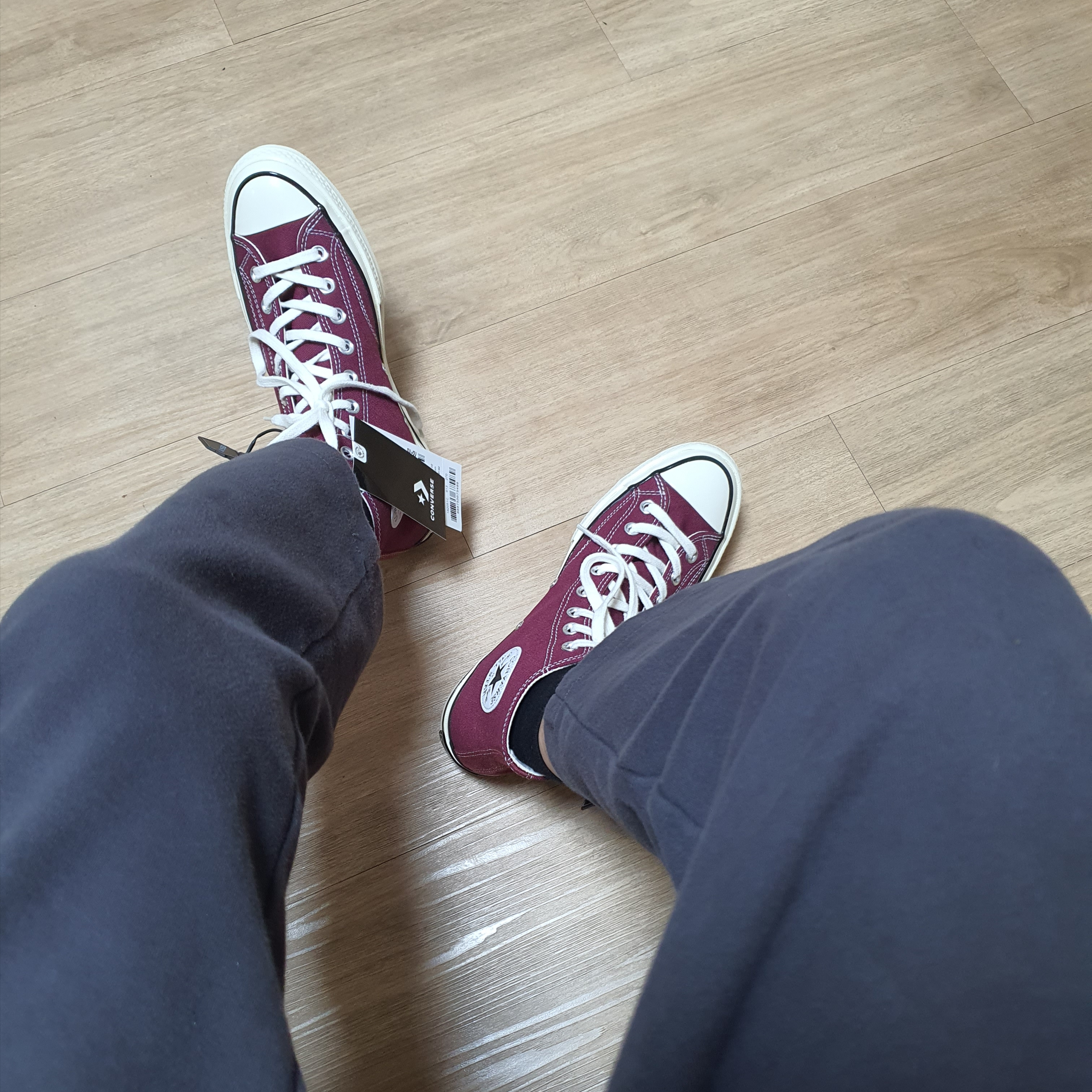 Converse Chuck 70 High Dark Burgundy 착용 스타일