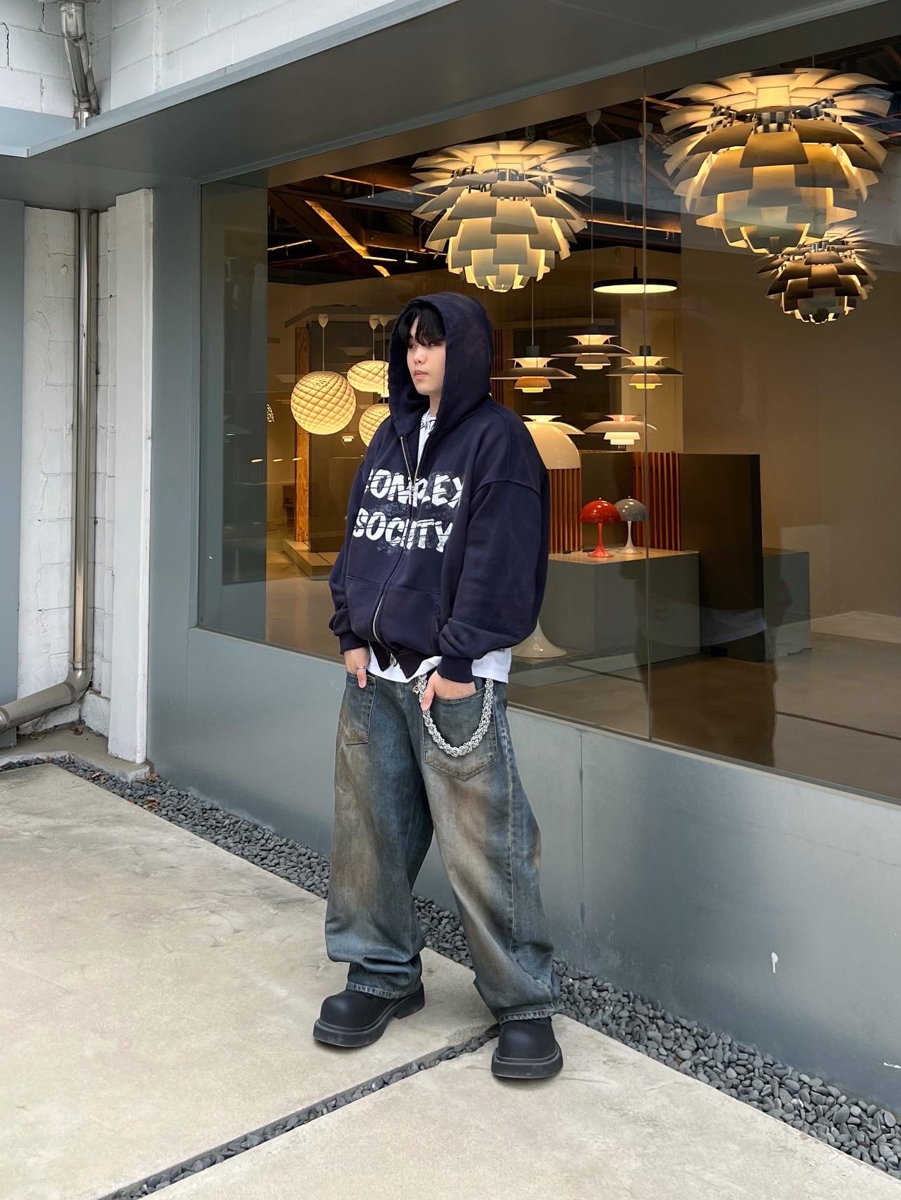 Project G/R Coated Backward Denim Pants Blue, Balenciaga Steroid Derby Black 착용 스타일 - 1