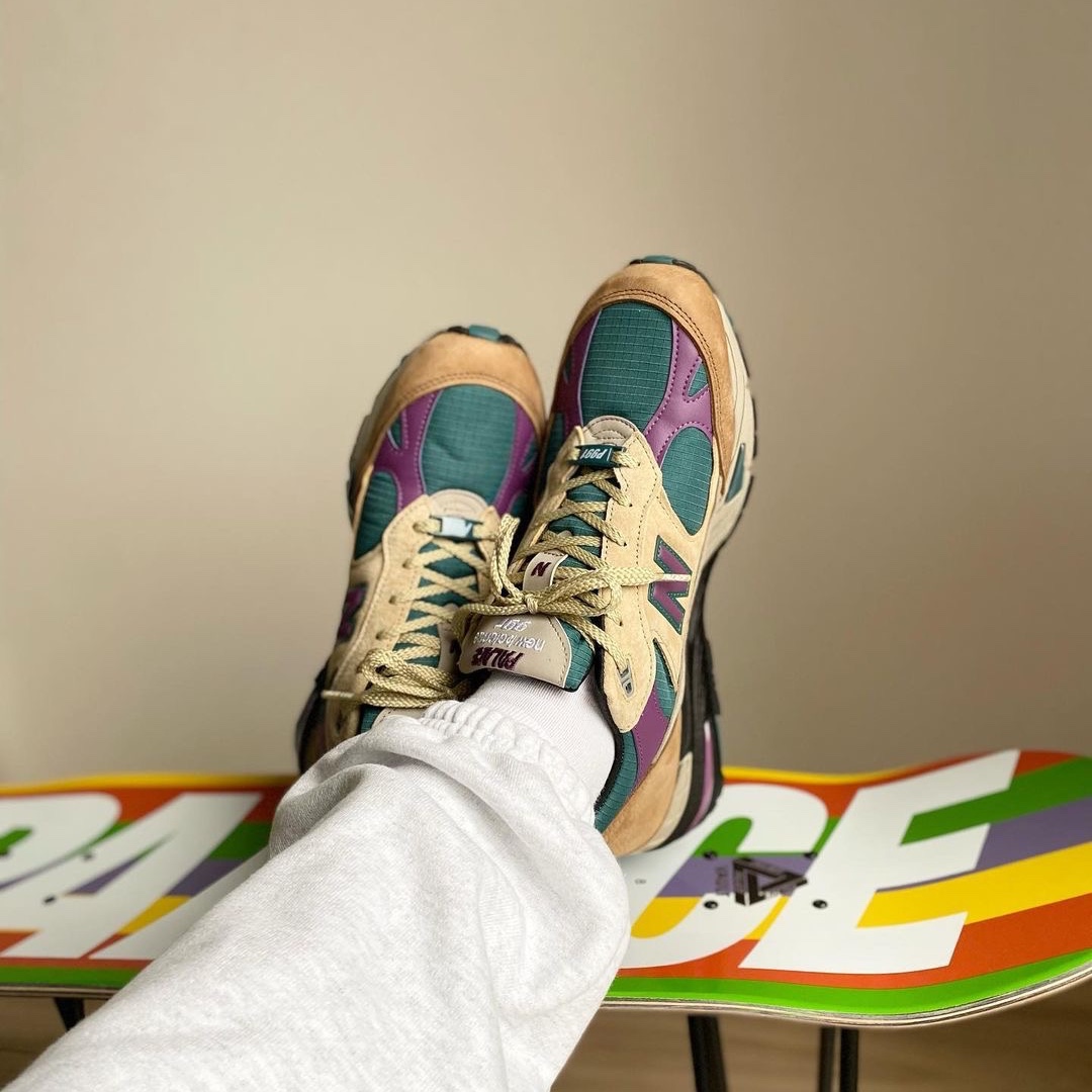 New Balance x Palace 991 Made in UK Teal Brown 착용 스타일