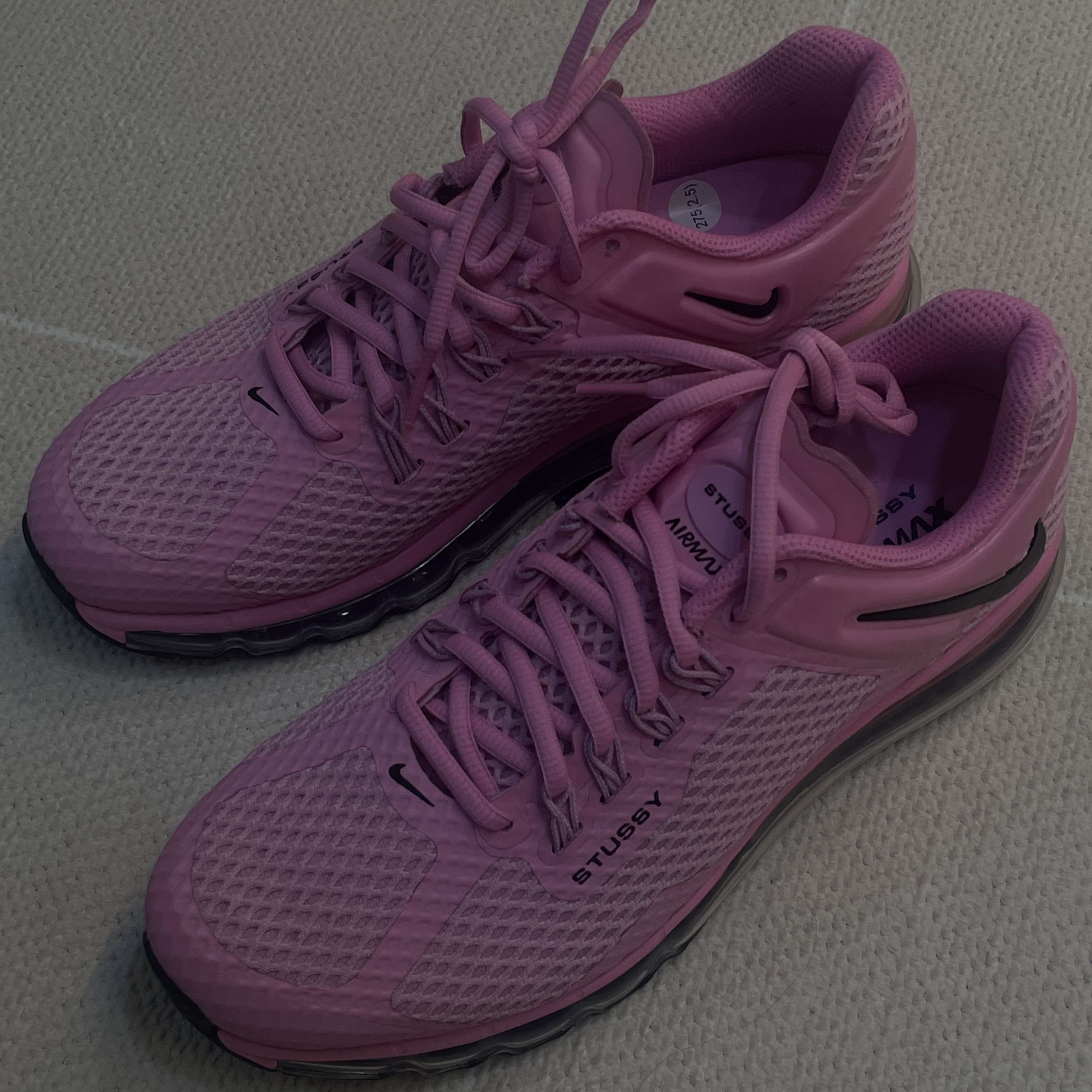 Nike x Stussy Air Max 2013 Psychic Pink 착용 스타일 - 2