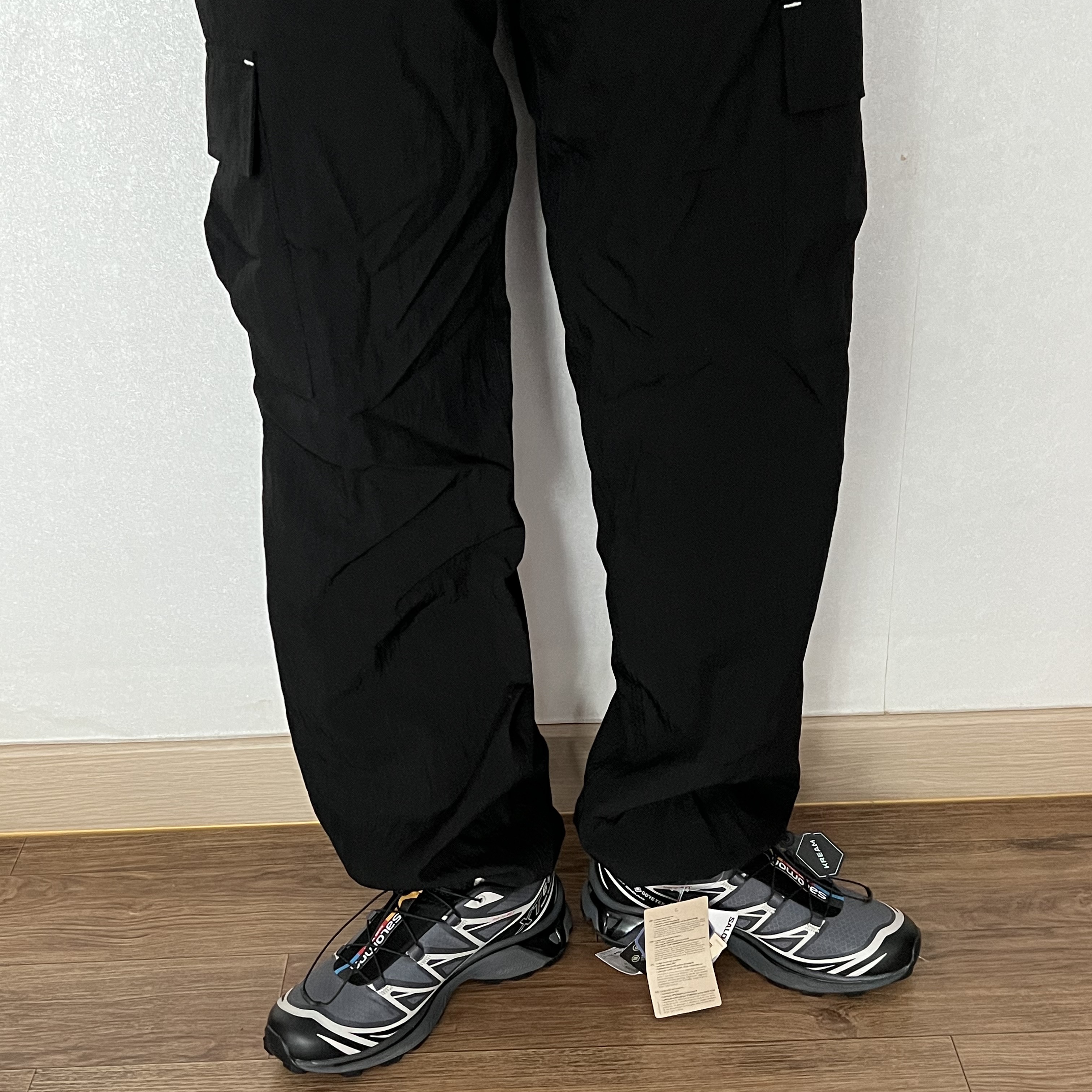 Salomon XT-6 Gore-Tex Black Ebony 착용 스타일 - 3