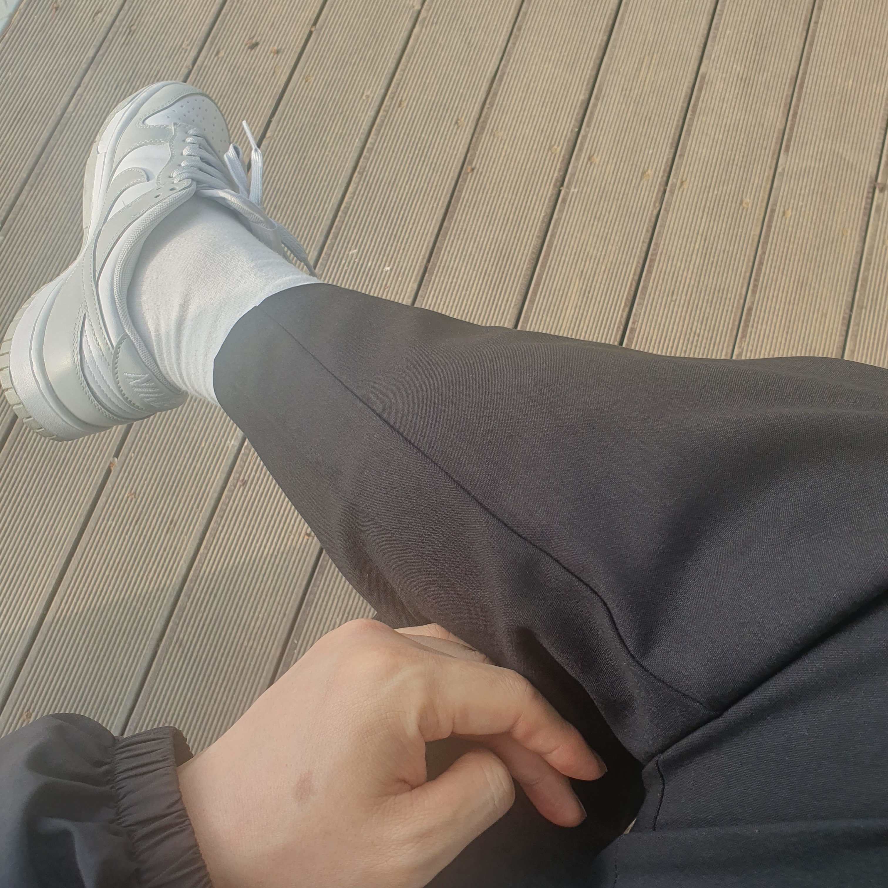나이키 덩크 로우 레트로 그레이 포그 착용 스타일 - 2