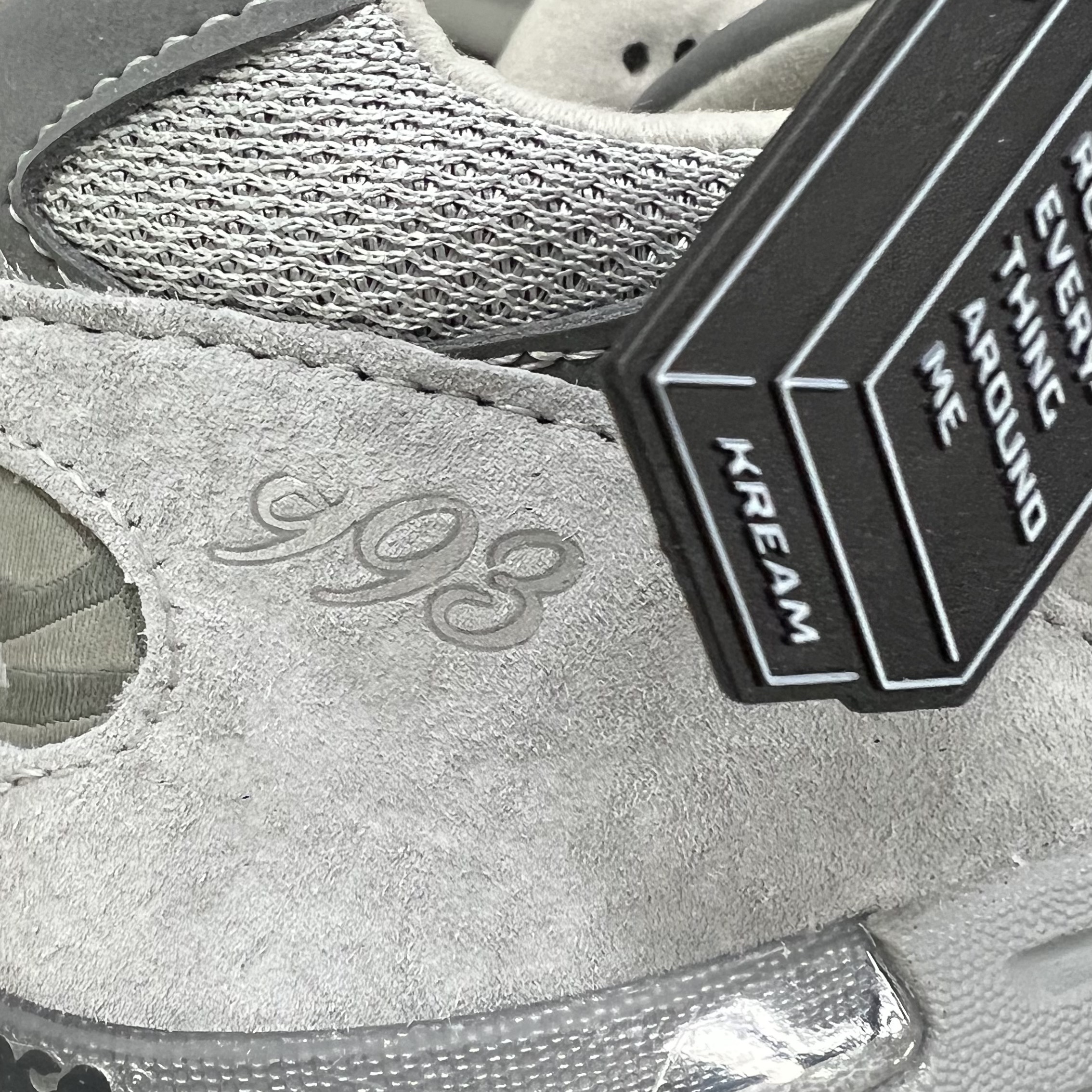 New Balance 993 Made in USA Grey - D Standard 착용 스타일