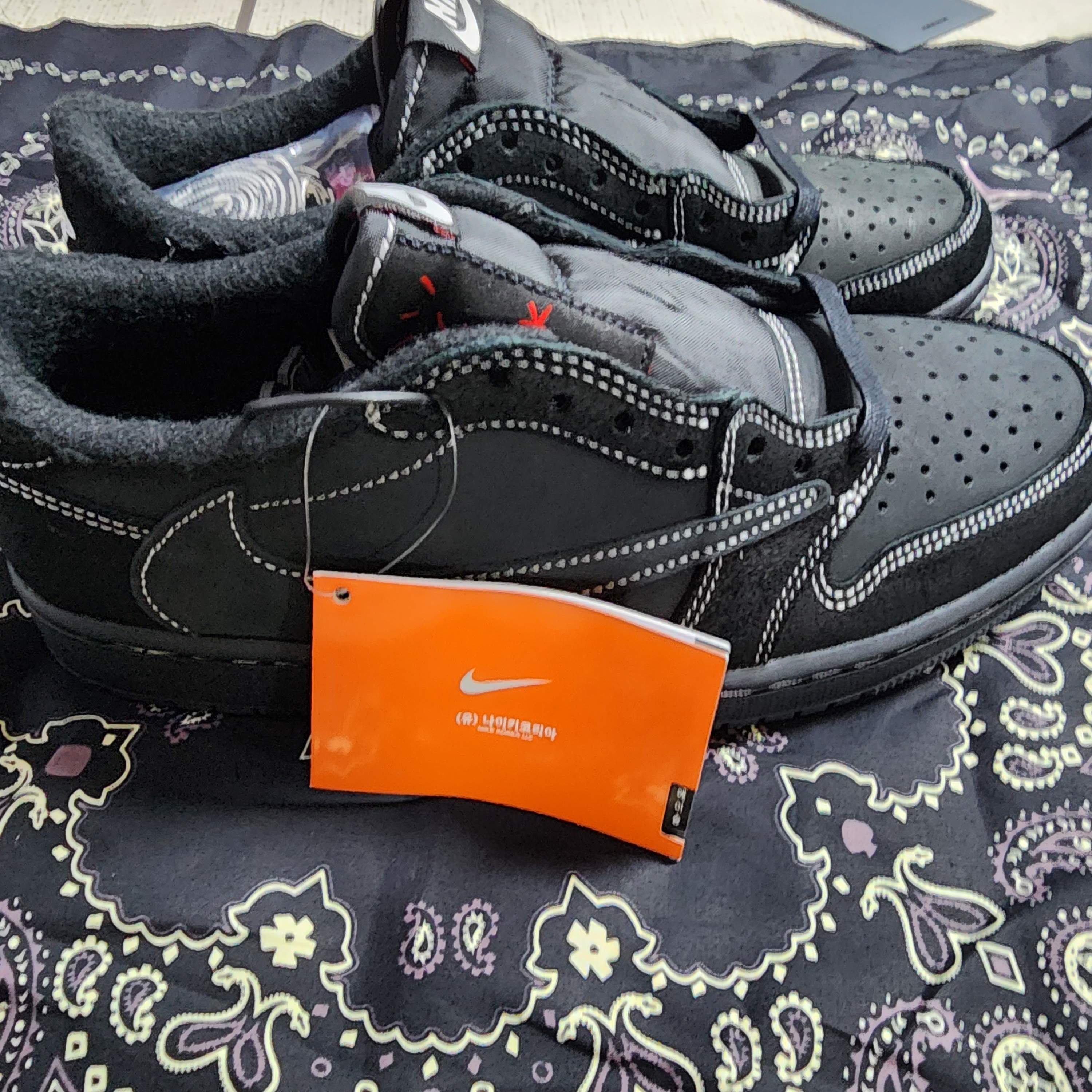 Jordan x Travis Scott Woven Jacket Black - Asia 착용 스타일