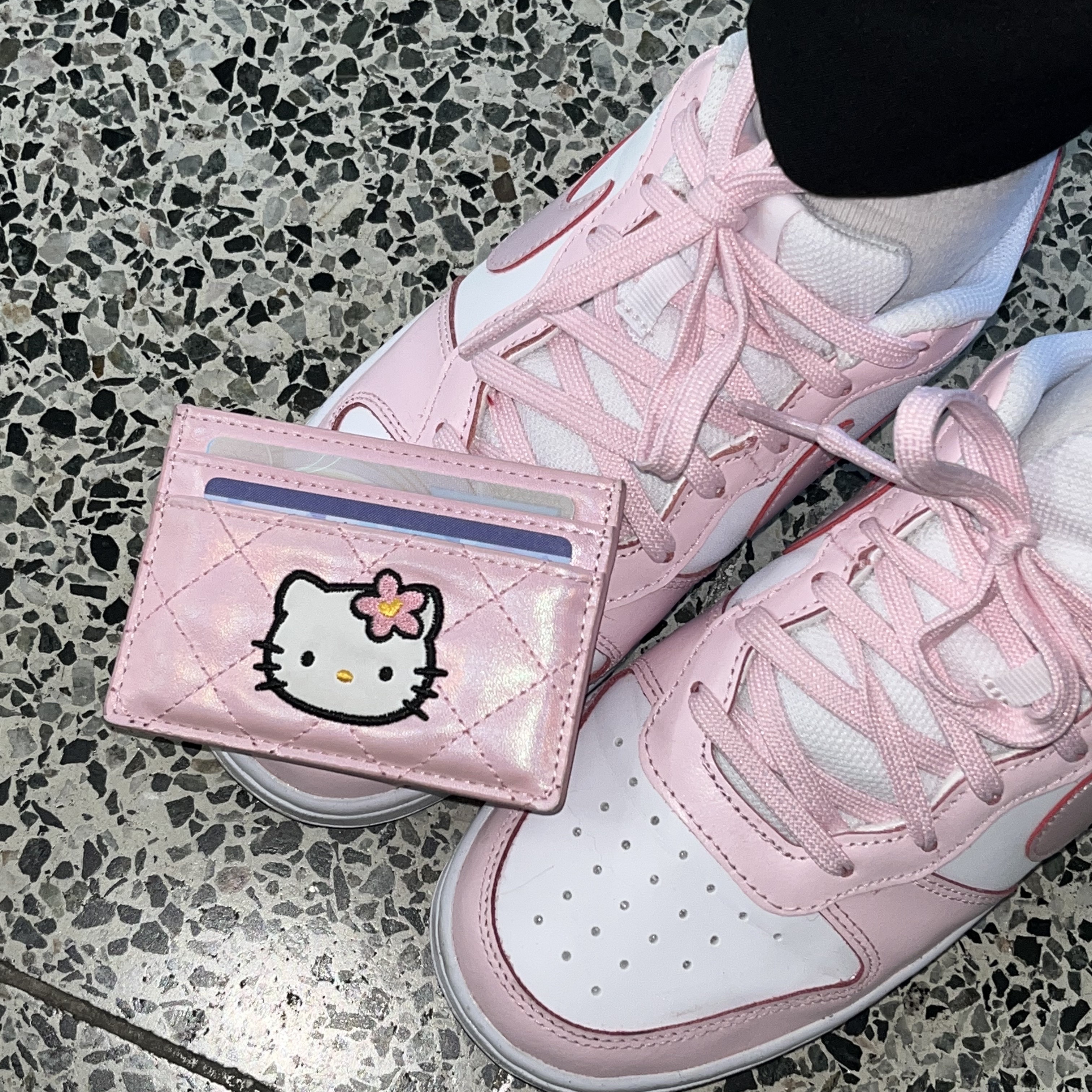 (GS) Nike Court Borough 2 SE White Pink Foam 착용 스타일 - 1