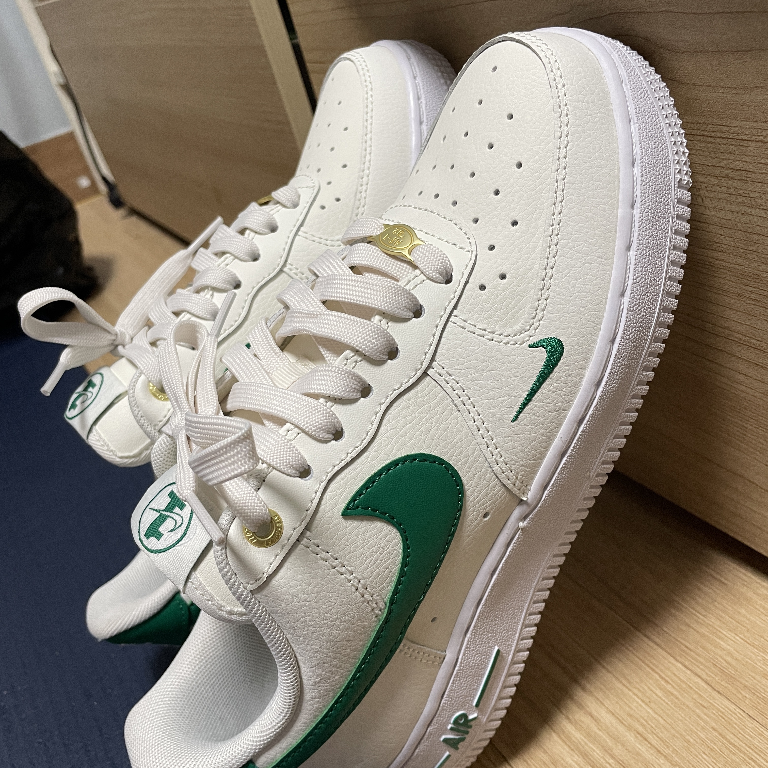 (W) Nike Air Force 1 '07 SE 40th Anniversary Join Forces Sail Malachite 착용 스타일