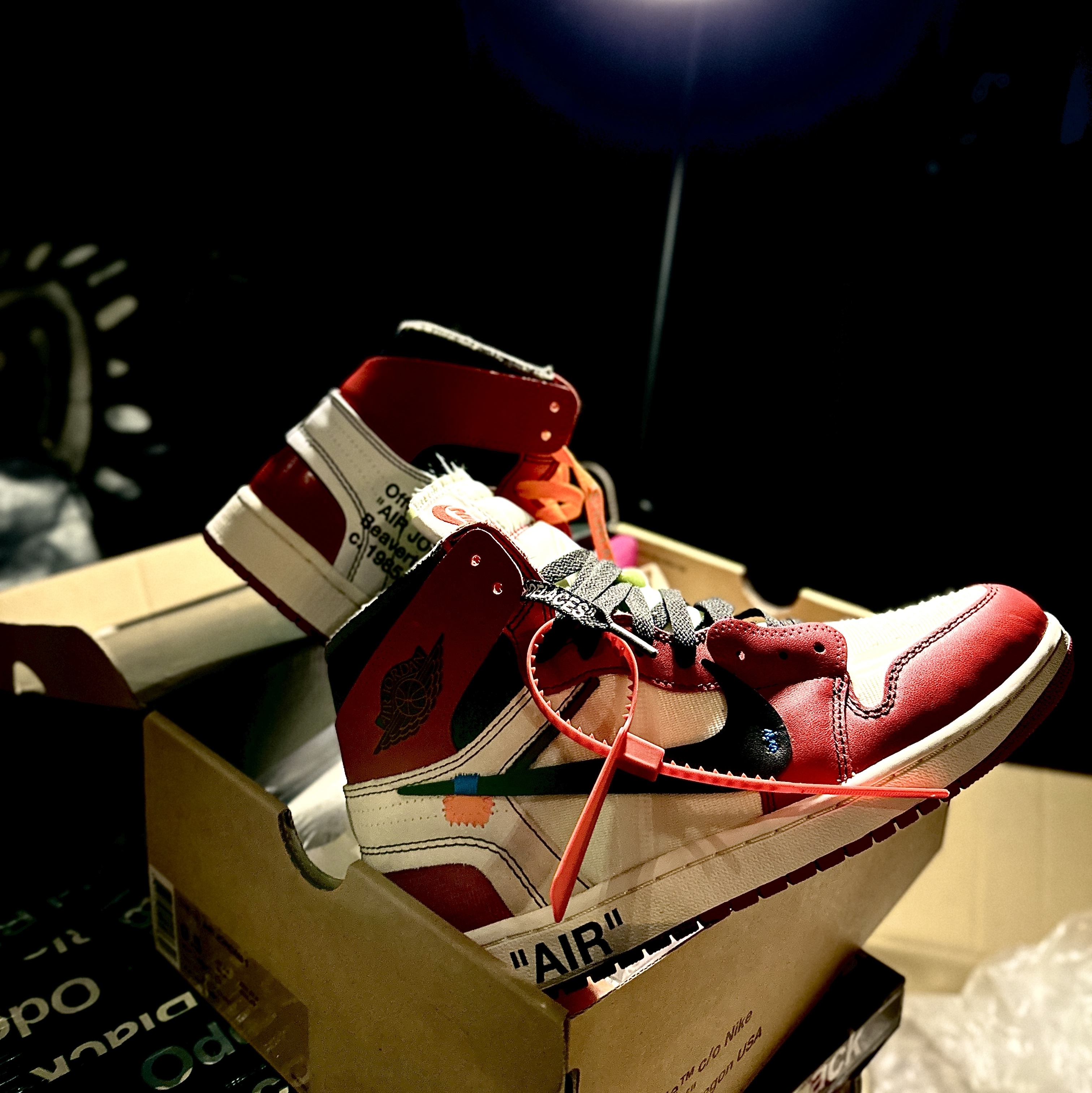 Jordan 1 x Off-White Retro High Chicago The Ten 착용 스타일