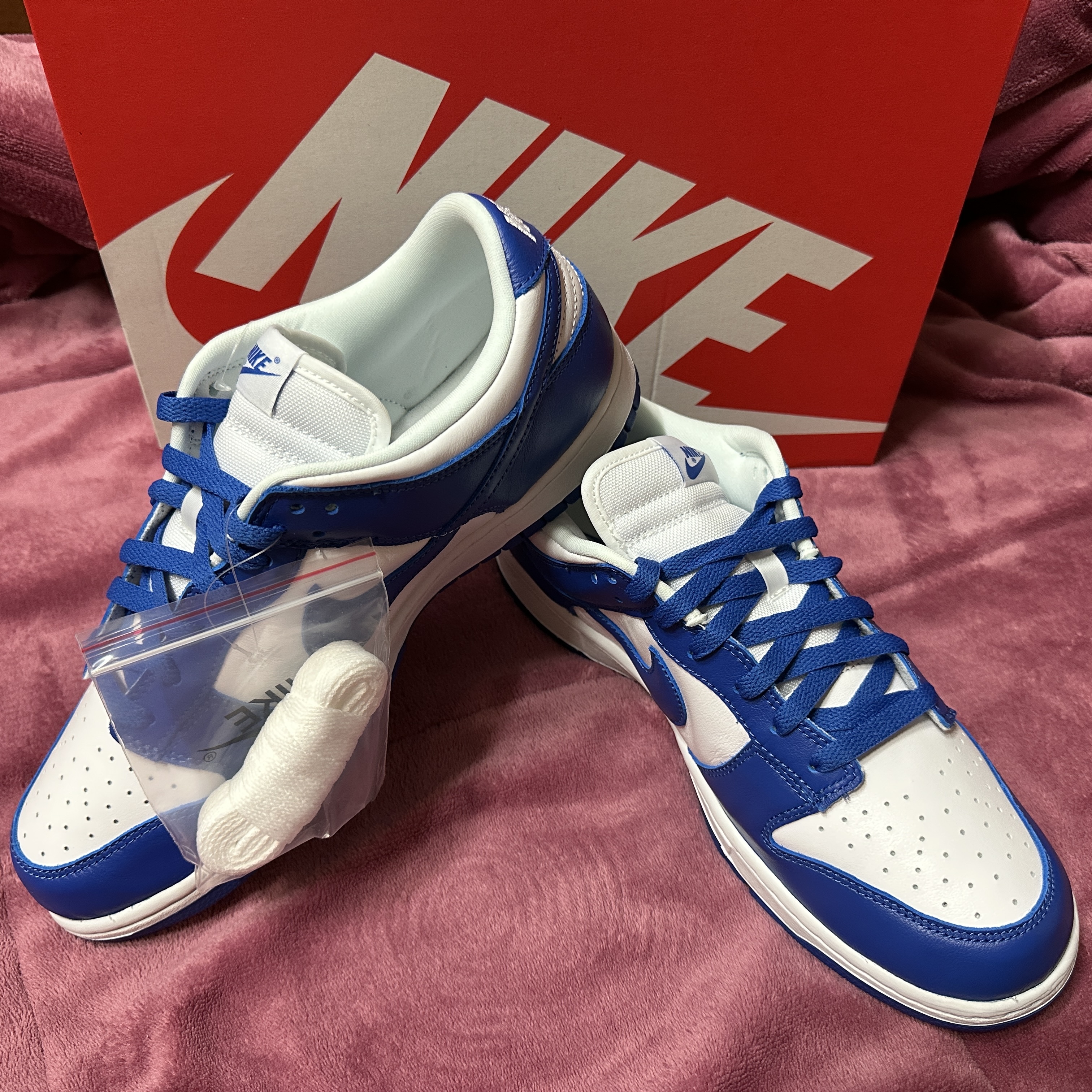 Nike Dunk Low SP Kentucky 2022 착용 스타일