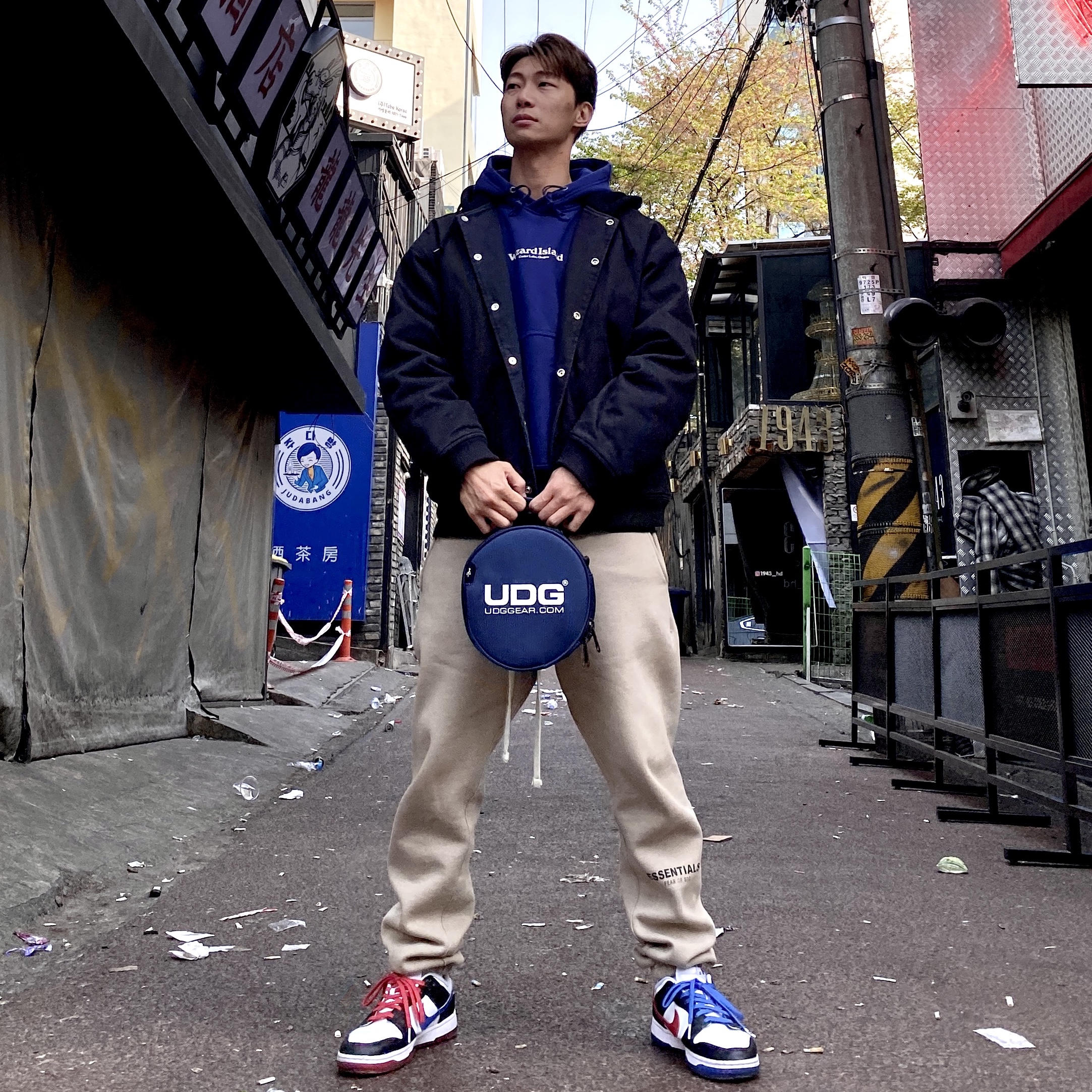 Nike Dunk Low SE Seoul, Essentials The Core Collection Sweatpants Tan 착용 스타일