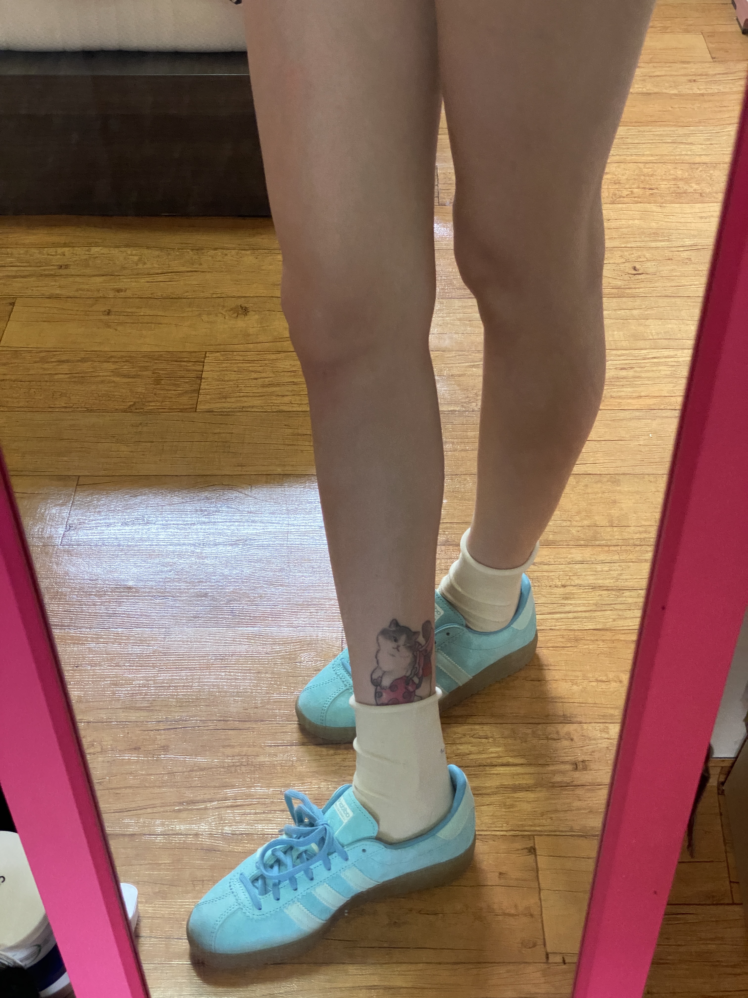 Adidas Bermuda Easy Mint 착용 스타일 - 2