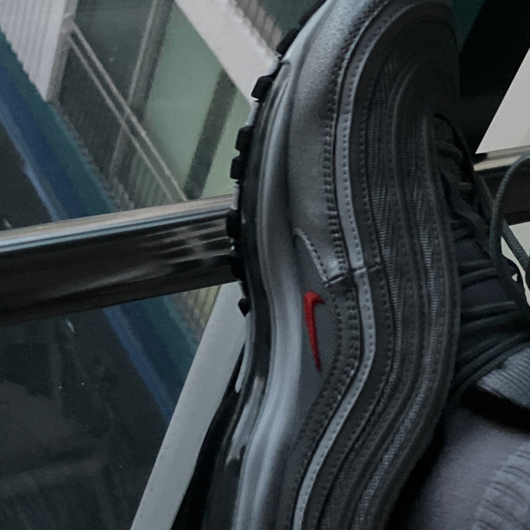 Nike Air Max 97 OG Silver Bullet 2022 착용 스타일