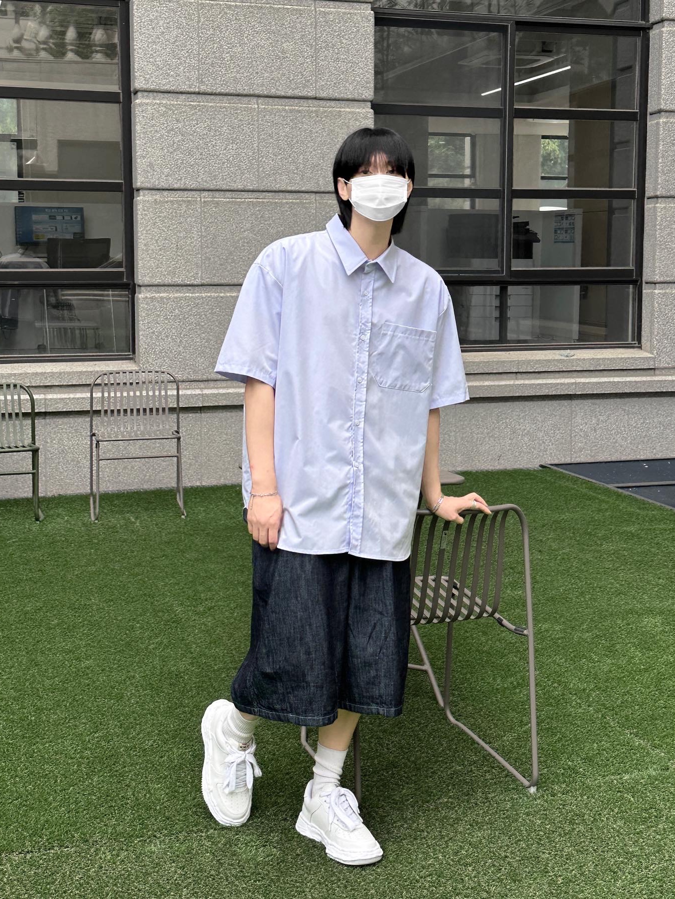 메종 미하라 야스히로 웨인 OG 솔 레더 로우탑 스니커즈 화이트 착용 스타일 - 3