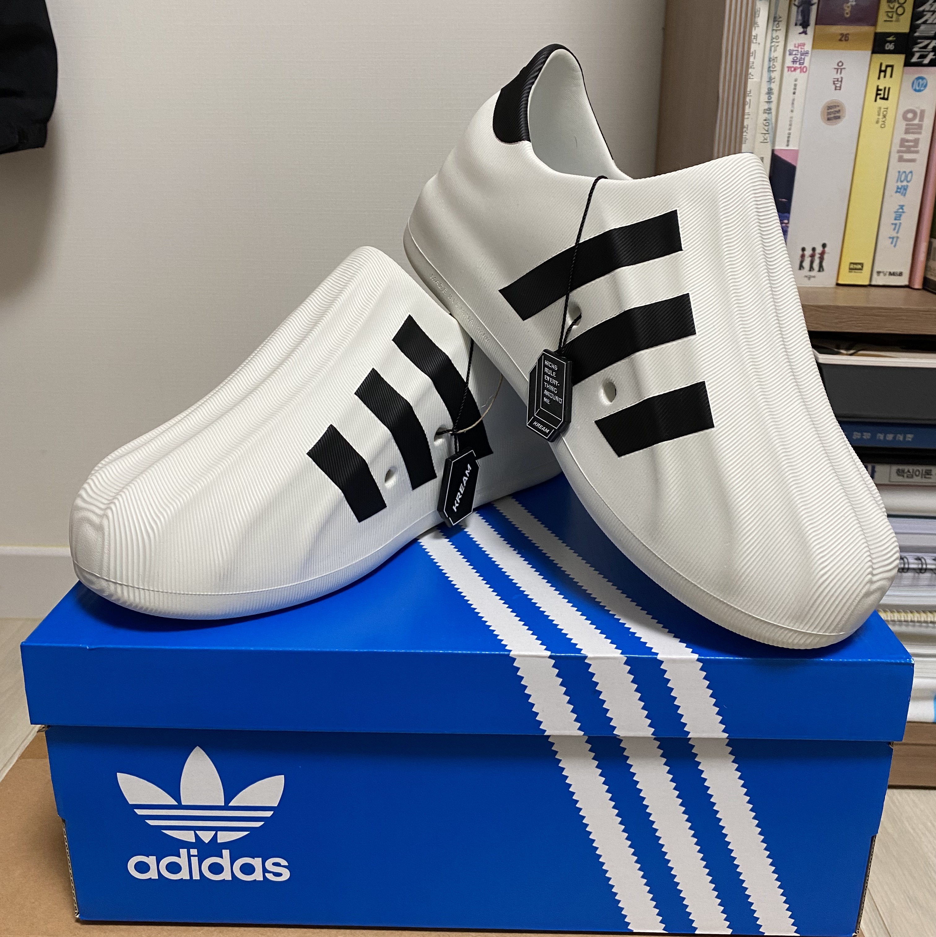 Adidas Adifom Superstar Core White 착용 스타일 - 1