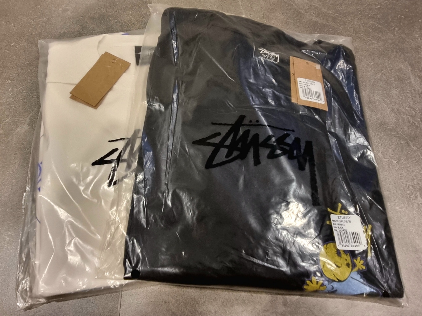 Stussy Dollie Pigment Dyed T-Shirt Black, Stussy Test Strike Pigment Dyed LS T-Shirt Natural 착용 스타일