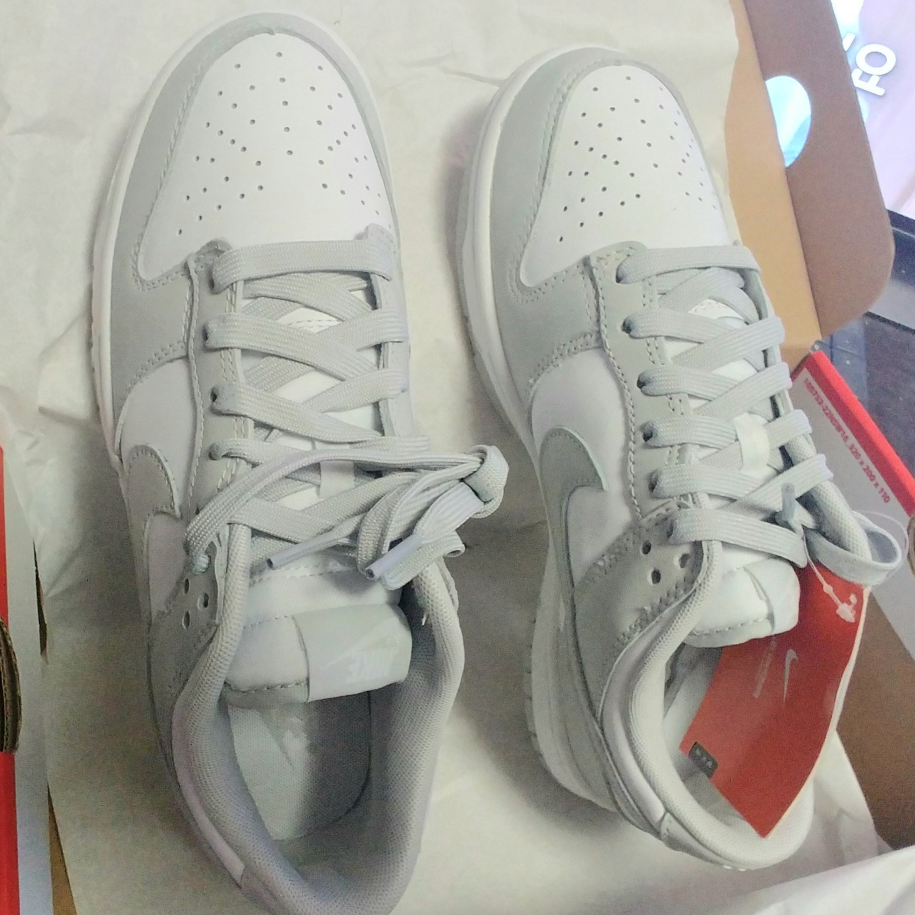 Nike Dunk Low Retro Grey Fog 착용 스타일