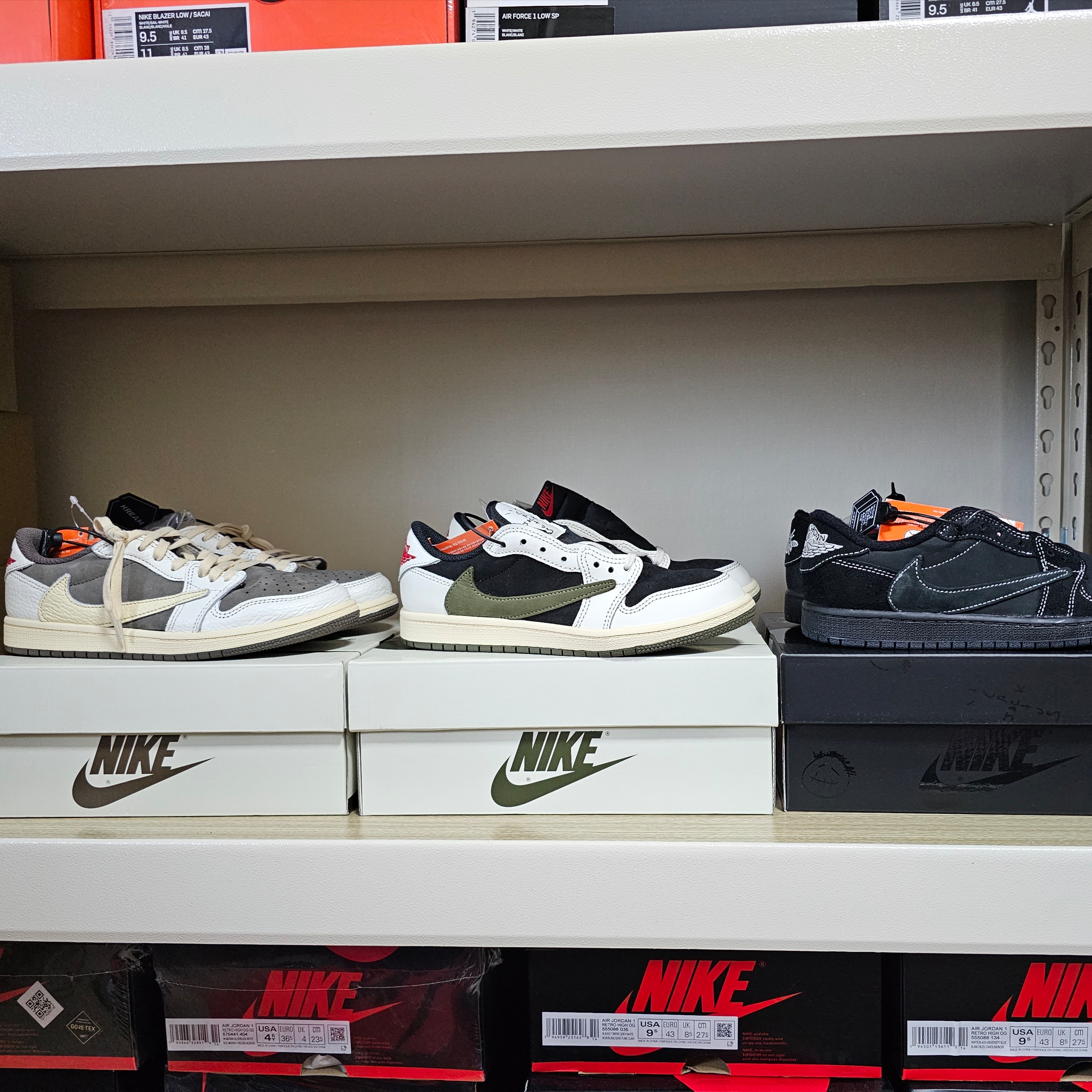 (PS) Jordan 1 x Travis Scott Retro Low OG SP Medium Olive, (PS) Jordan 1 x Travis Scott Retro Low OG SP Black Phantom 착용 스타일