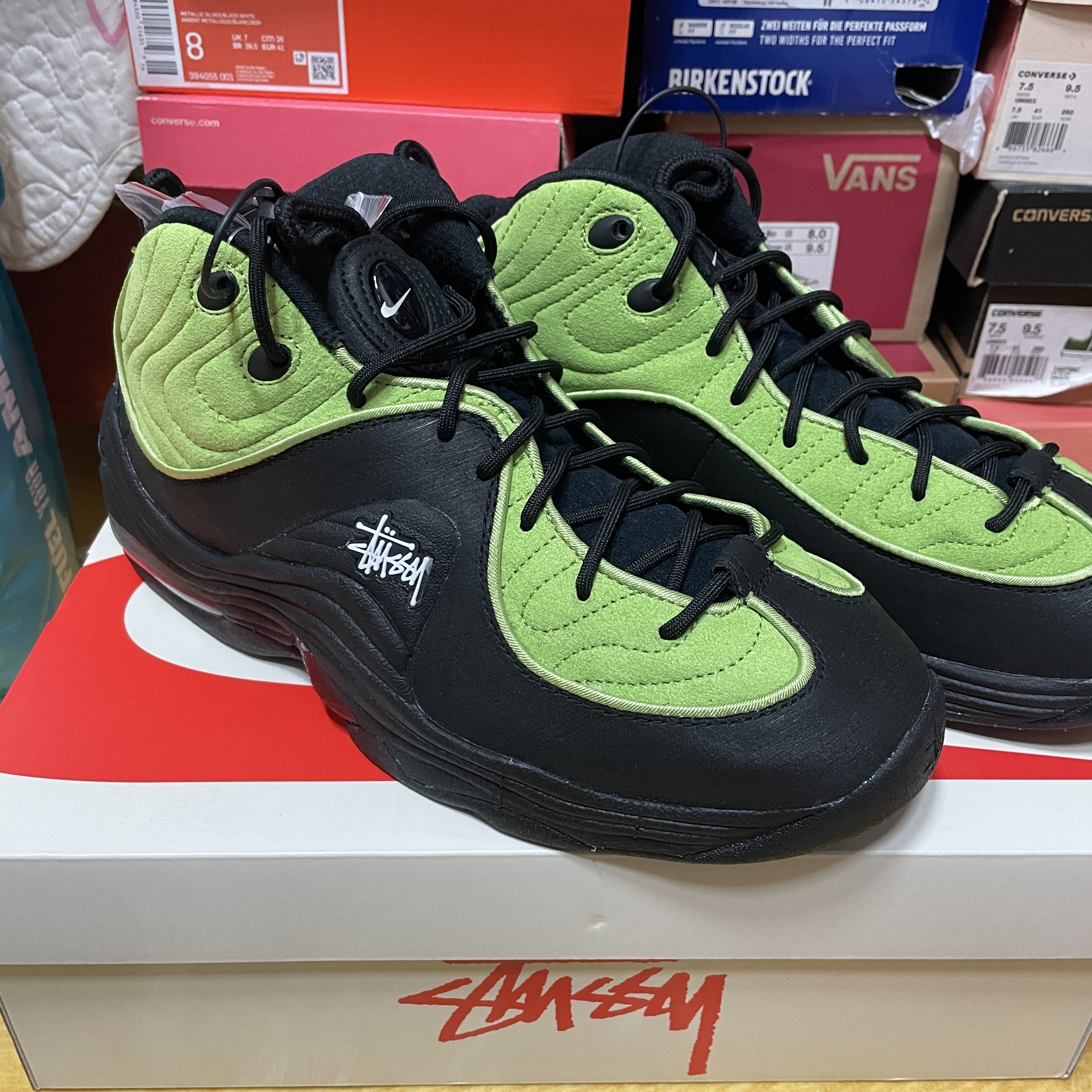 Nike x Stussy Air Penny II Vivid Green and Black 착용 스타일 - 1