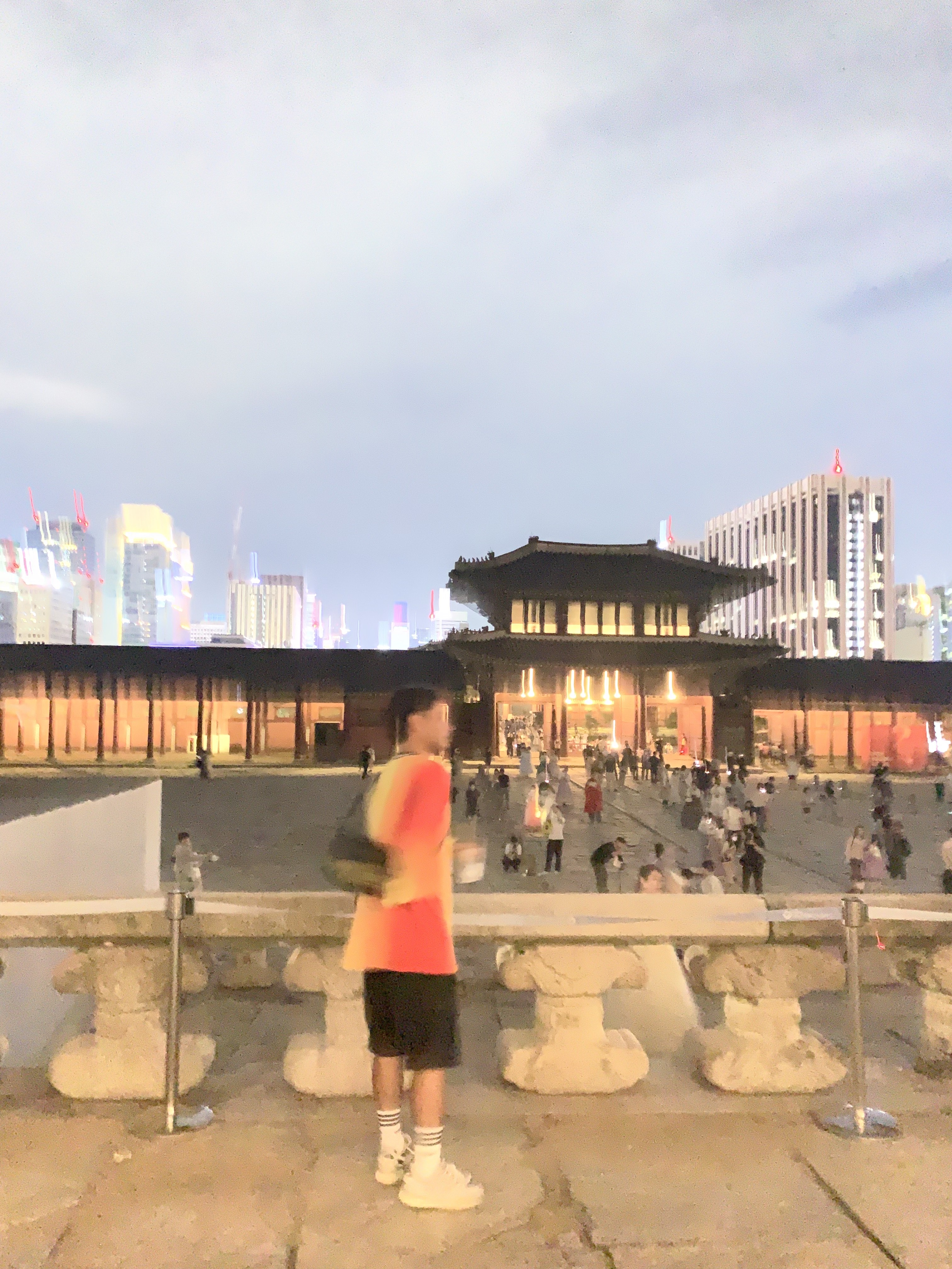 Adidas Yeezy Boost 350 V2 Zebra 2017/2019/2020, Nike x Stussy NRG FL LS Top Multi Color (DO5309-902) 착용 스타일