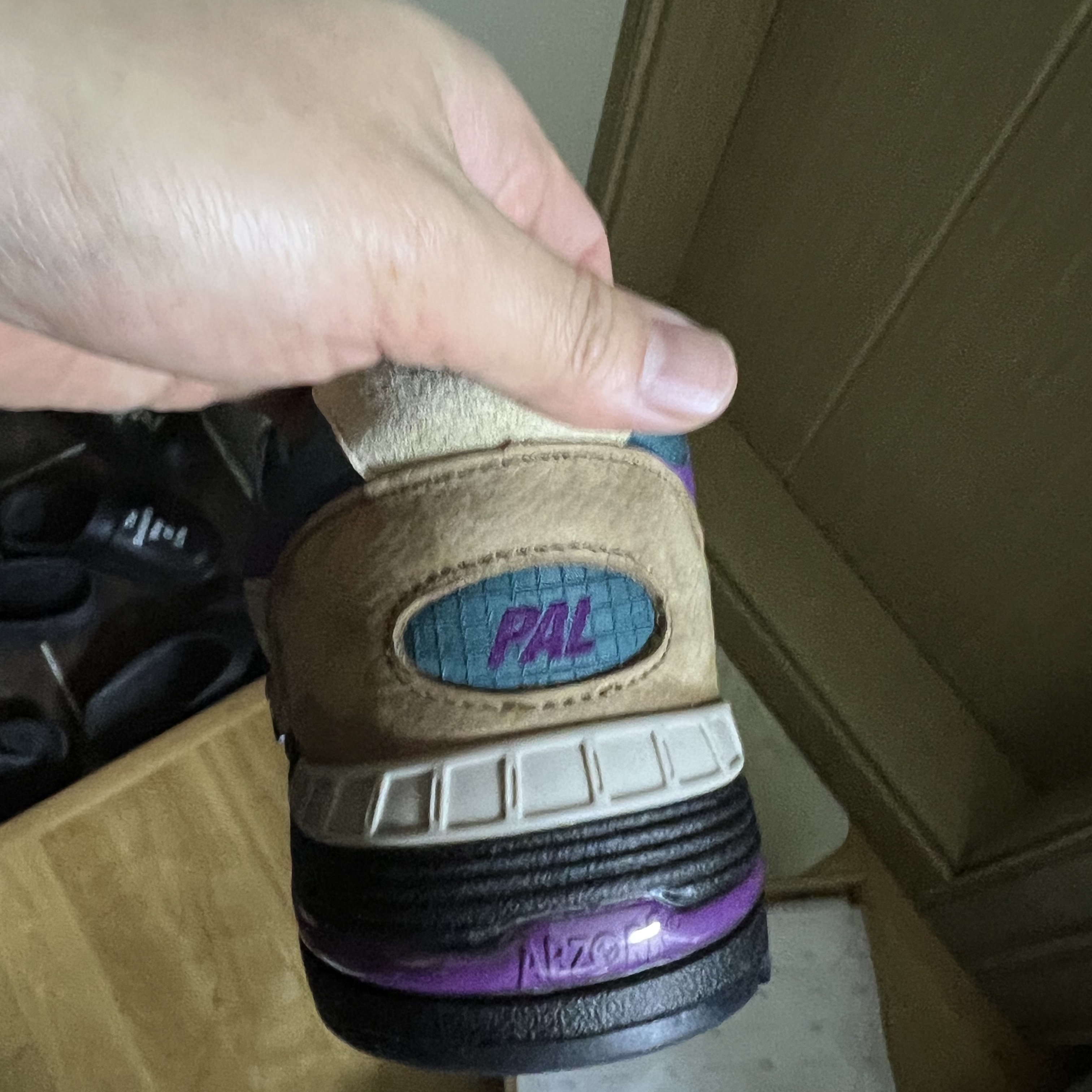 New Balance x Palace 991 Made in UK Teal Brown 착용 스타일 - 3