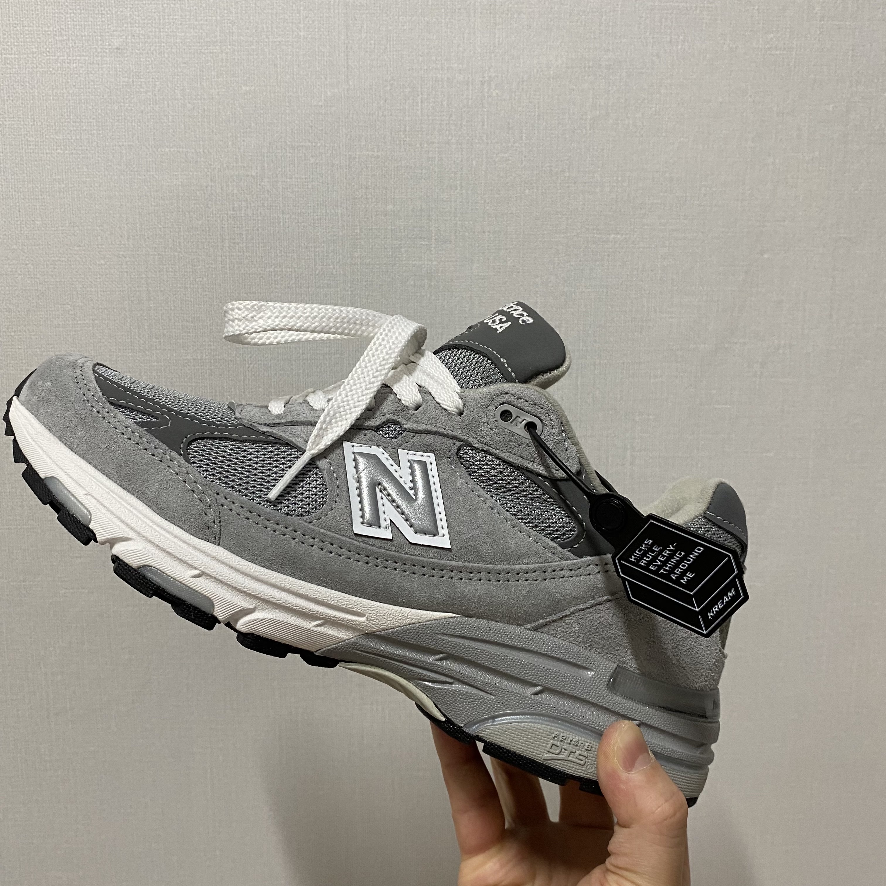 New Balance 993 Made in USA Grey - D Standard 착용 스타일
