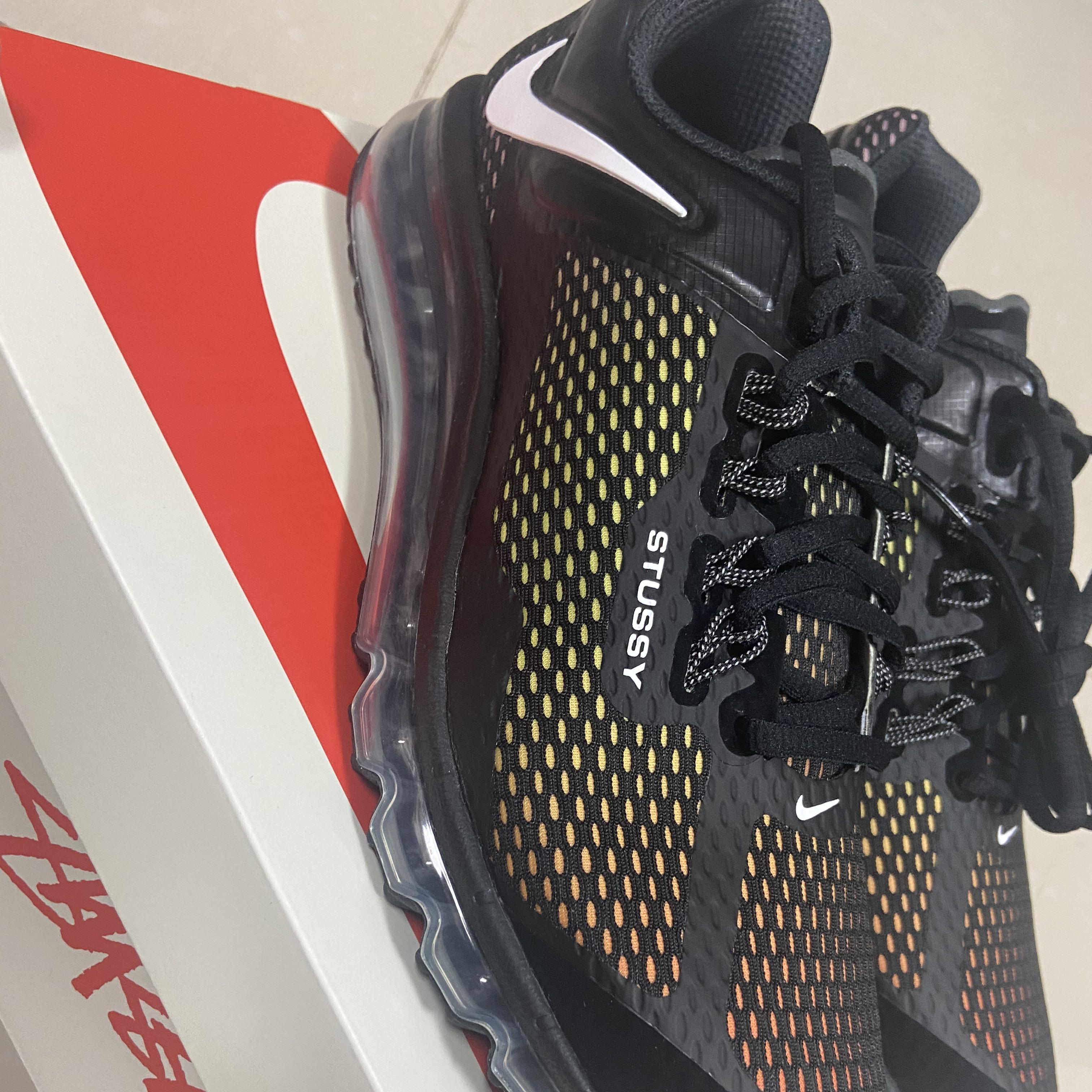 Nike x Stussy Air Max 2013 Black 착용 스타일 - 2