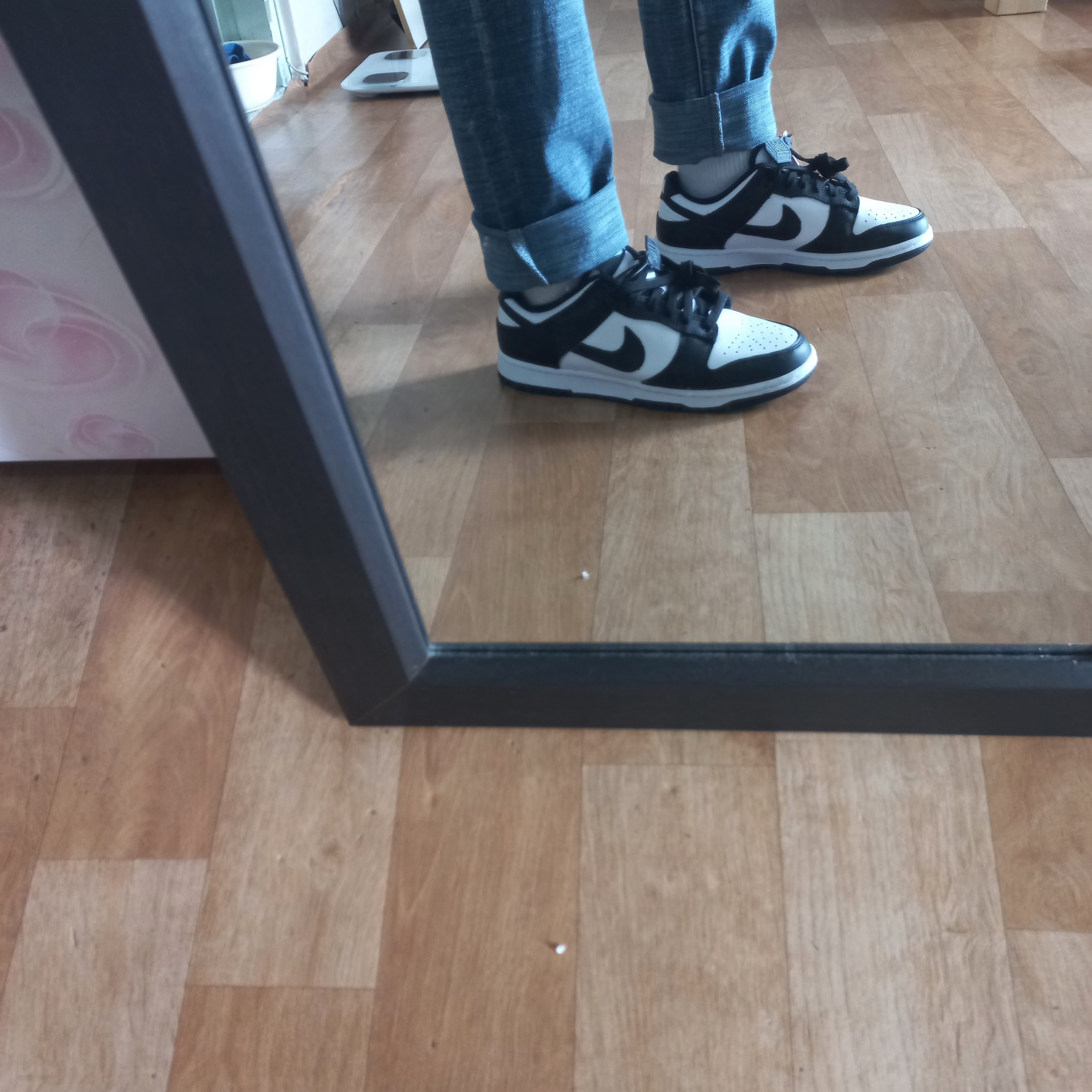 Nike Dunk Low Retro Black 착용 스타일