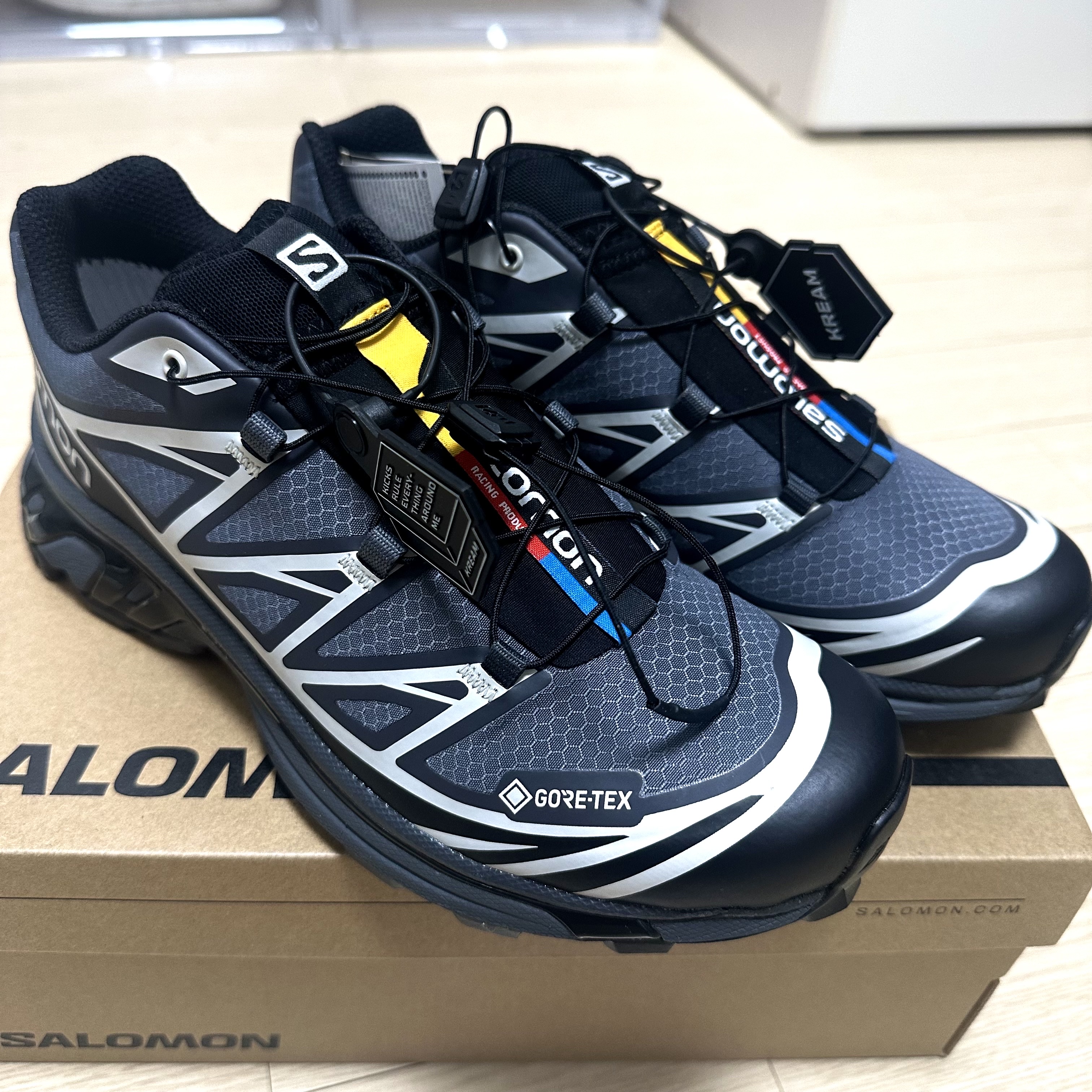 Salomon XT-6 Gore-Tex Black Ebony 착용 스타일