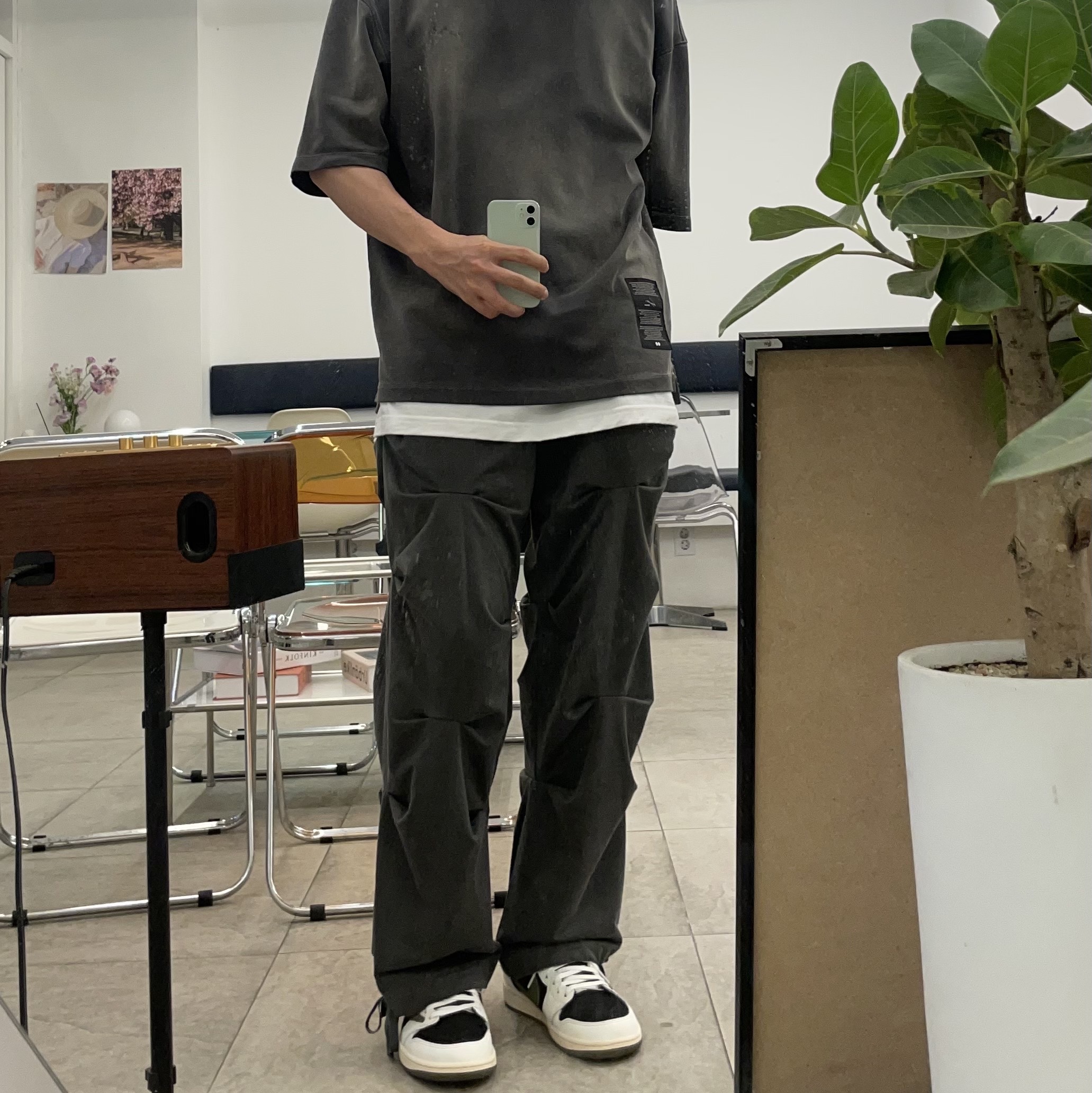 (W) Jordan 1 x Travis Scott Retro Low OG SP Medium Olive 착용 스타일