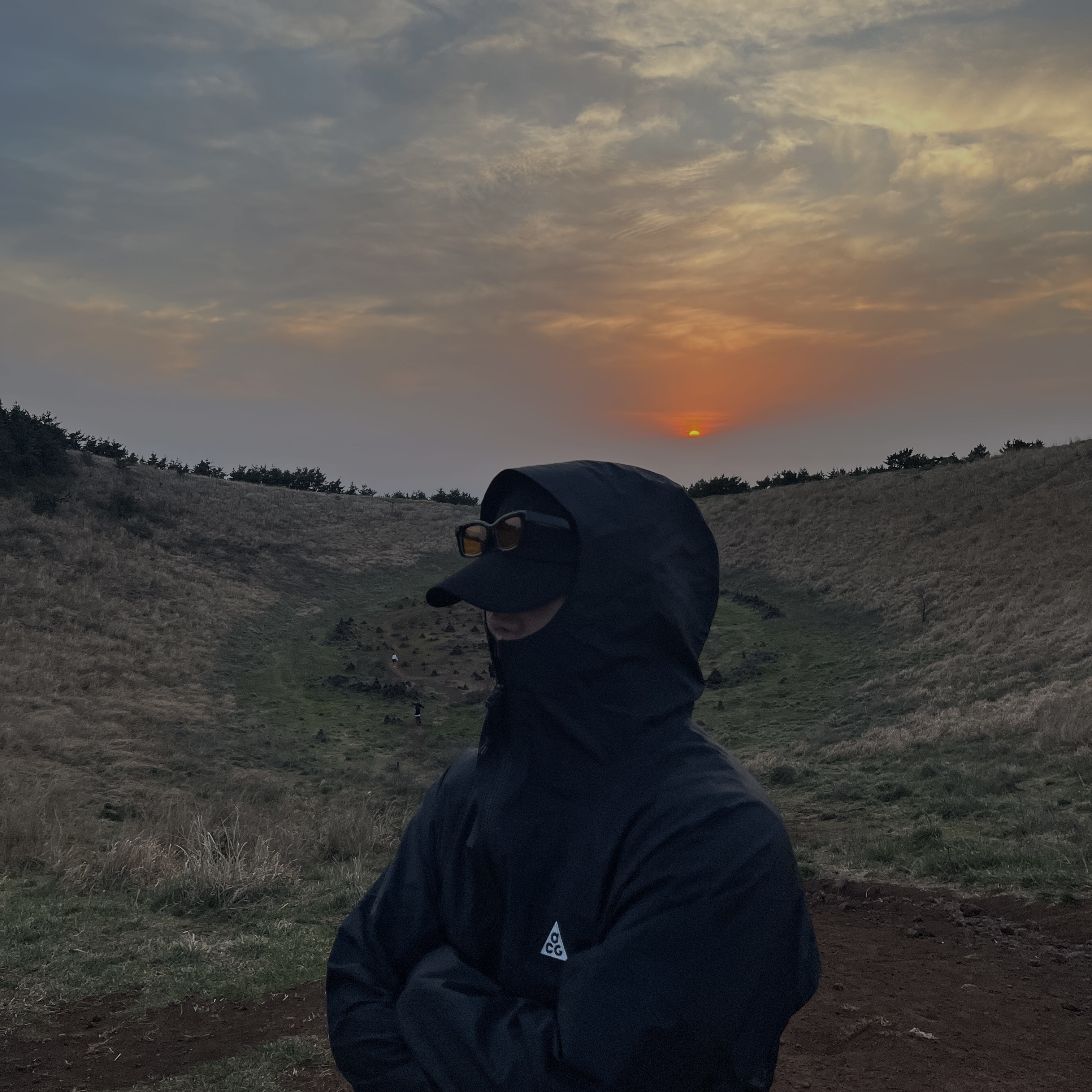 Nike ACG Storm-Fit ADV Cascade Rains Full Zip Shell Jacket Off Noir - Asia 착용 스타일