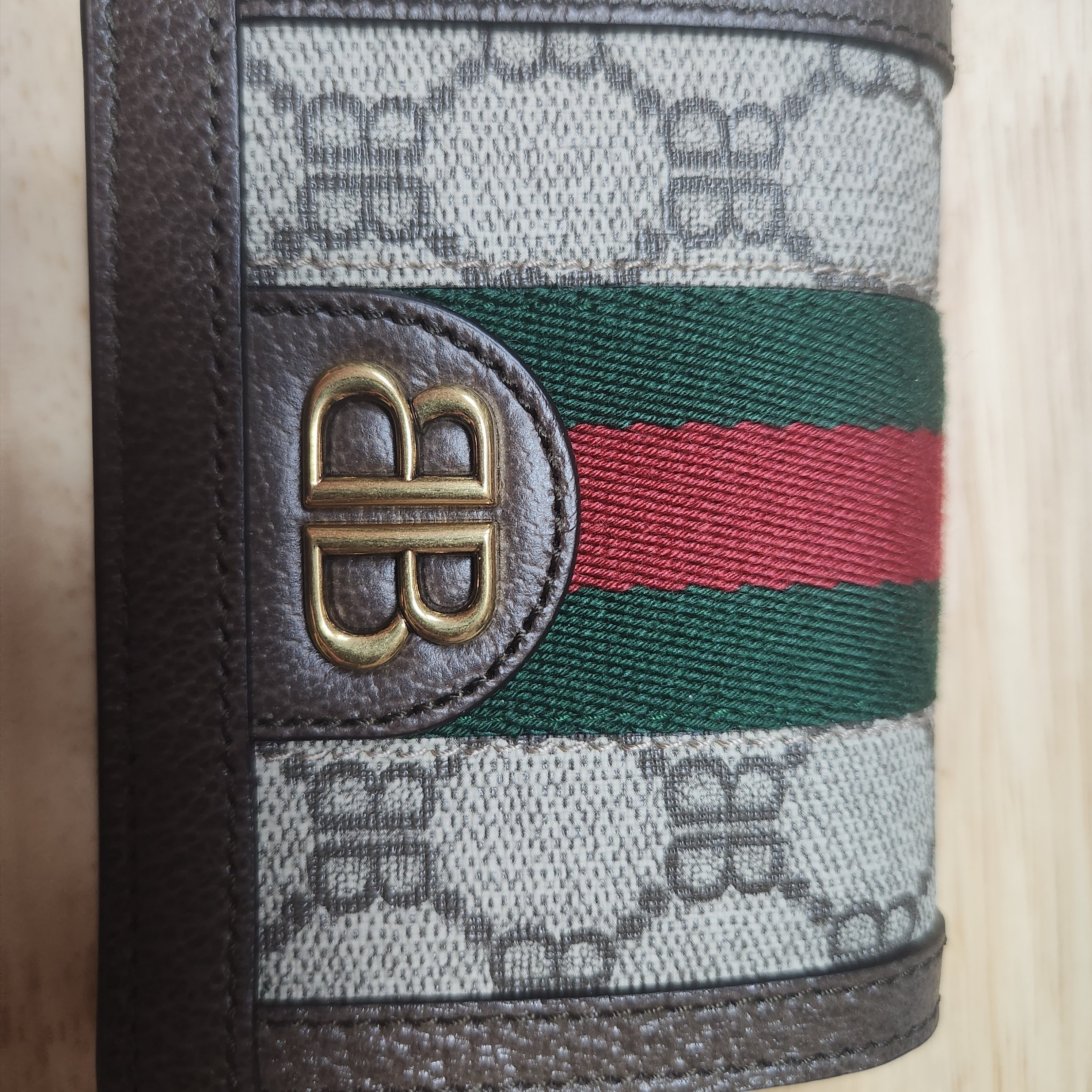 Balenciaga x Gucci The Hacker Project Card Case Wallet Coated Canvas Beige 착용 스타일
