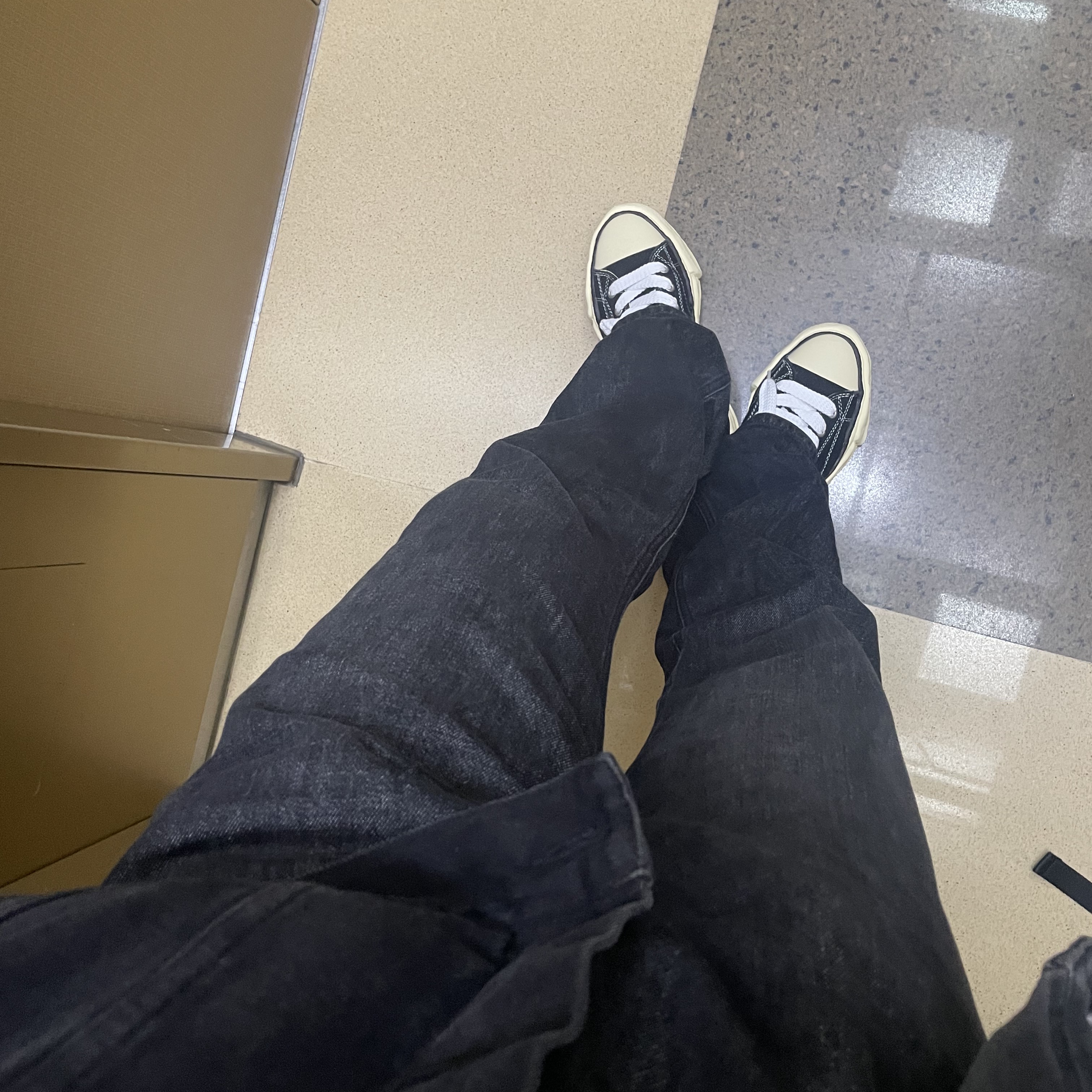 Maison Mihara Yasuhiro Peterson VL OG Sole Canvas Low-top Sneakers Black 착용 스타일 - 2