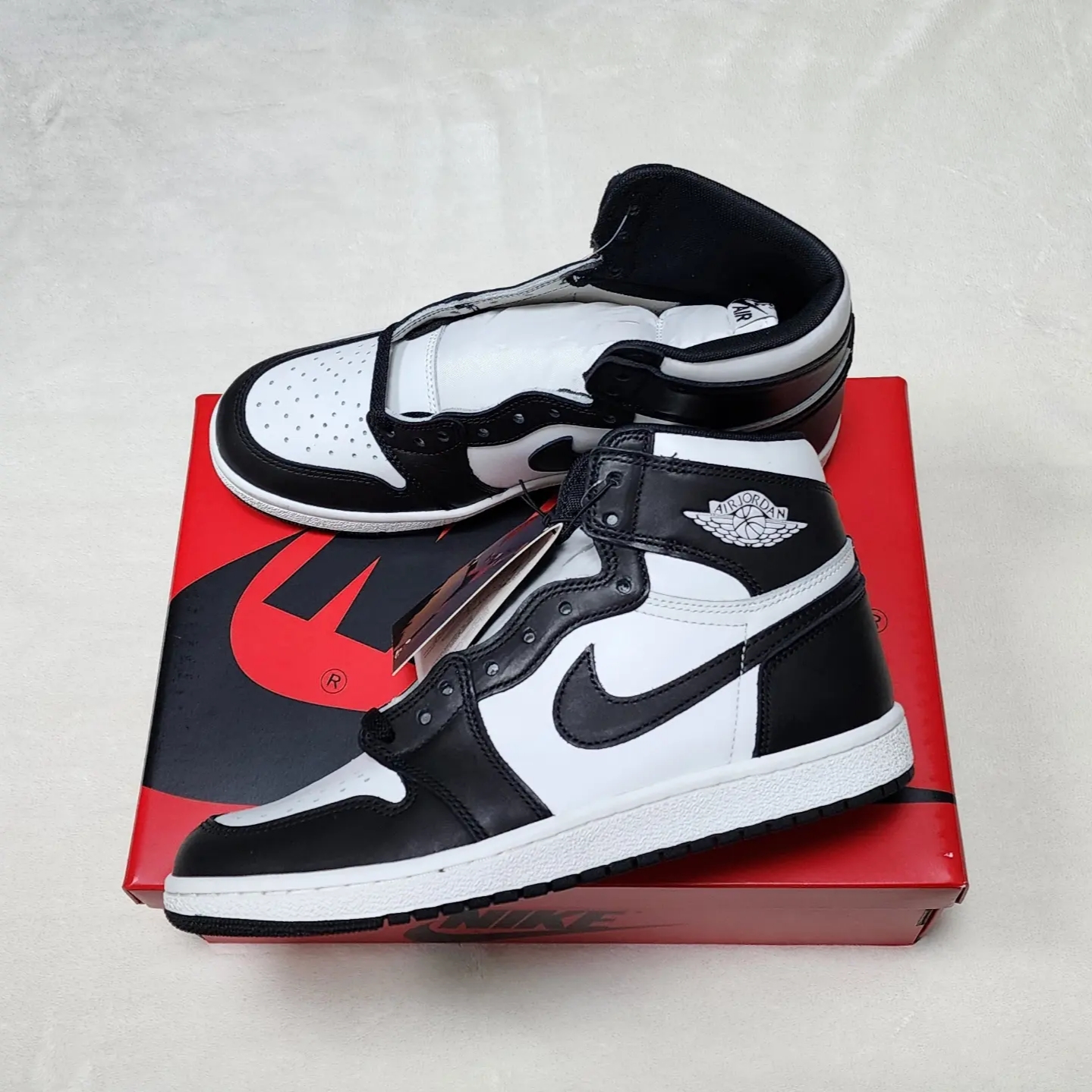 Jordan 1 High 85 Black White 착용 스타일 - 1