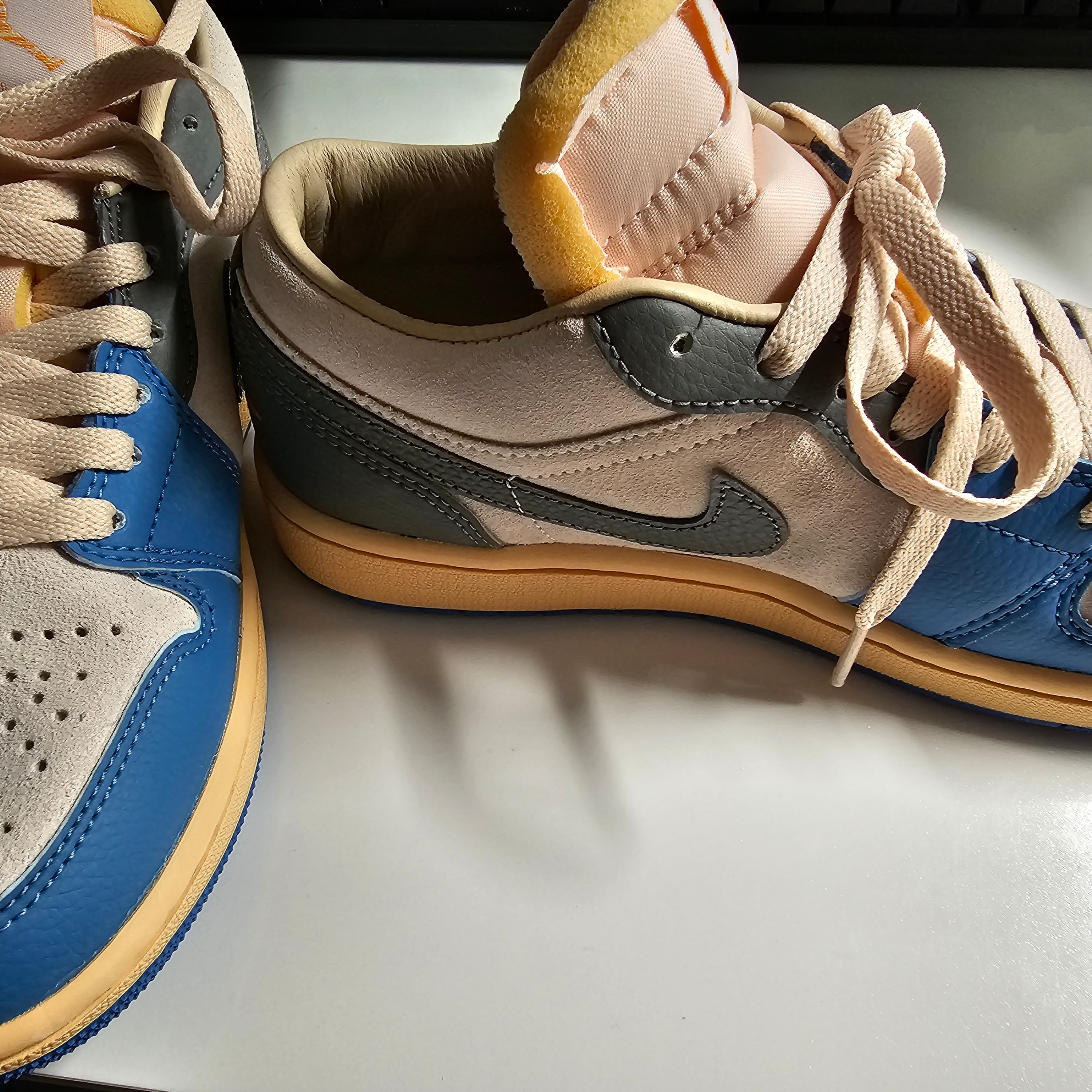 Jordan 1 Low SE Tokyo 96 착용 스타일