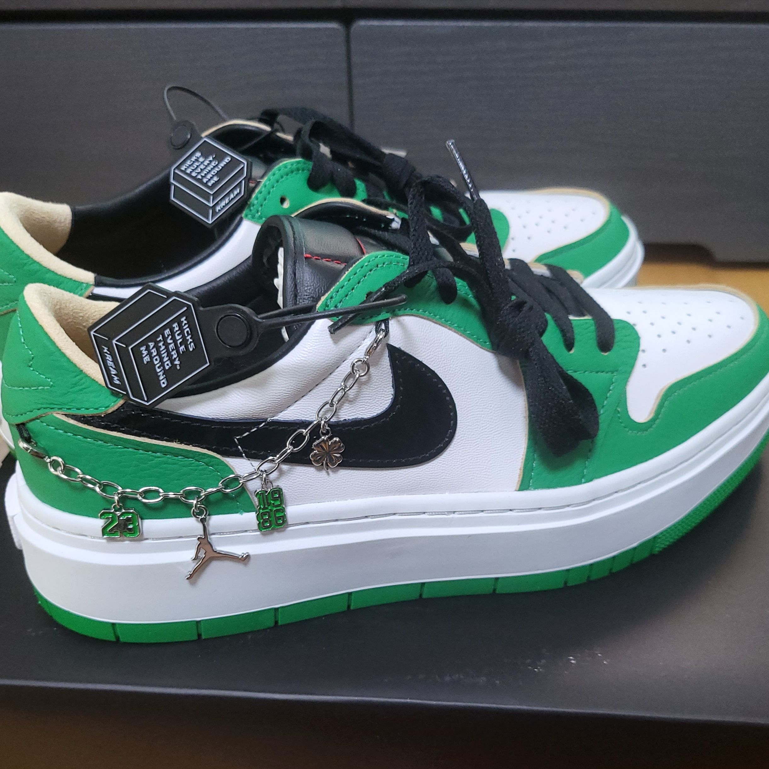 (W) Jordan 1 Elevate Low SE Lucky Green 착용 스타일