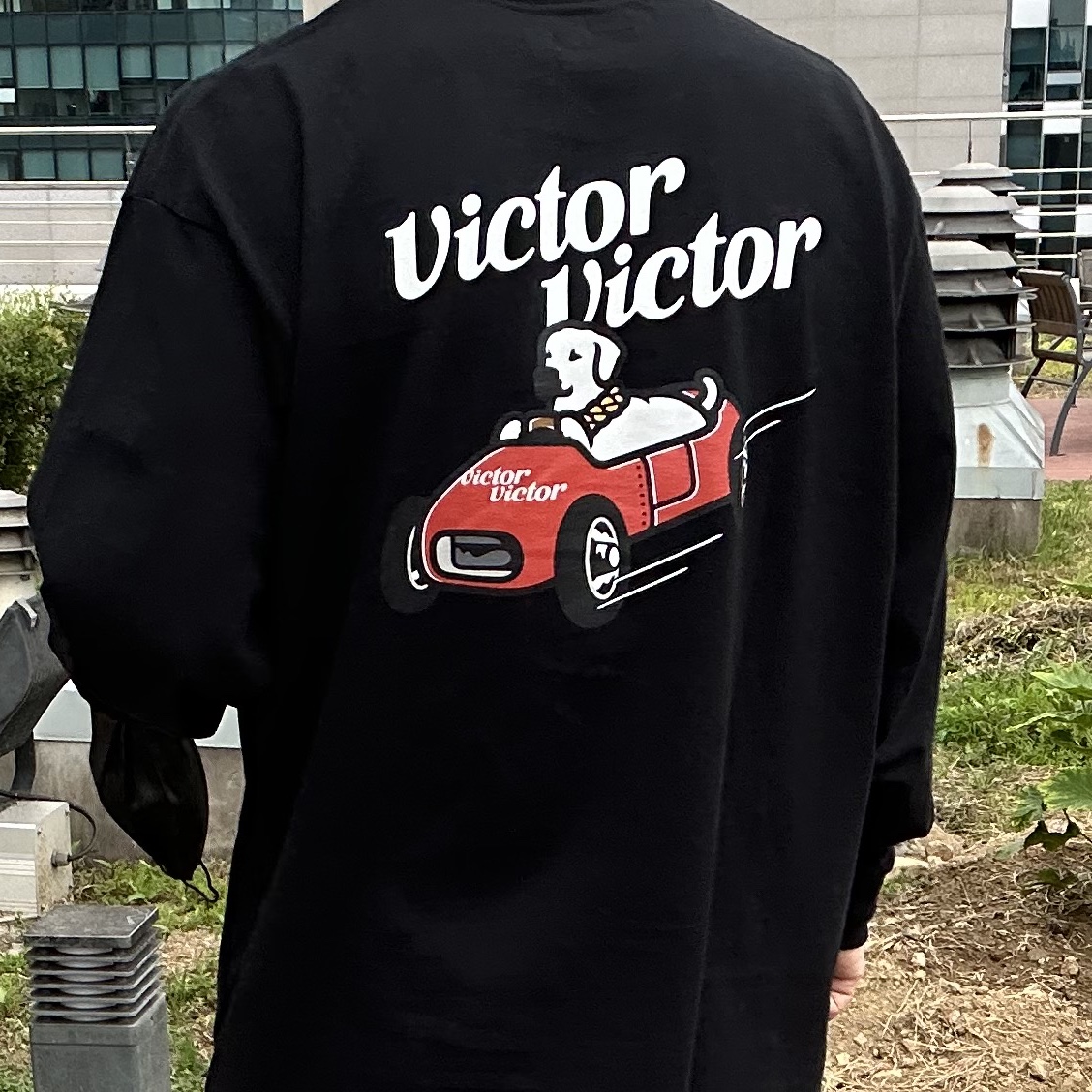 Victor Victor L/S T-Shirt Black 착용 스타일 - 1