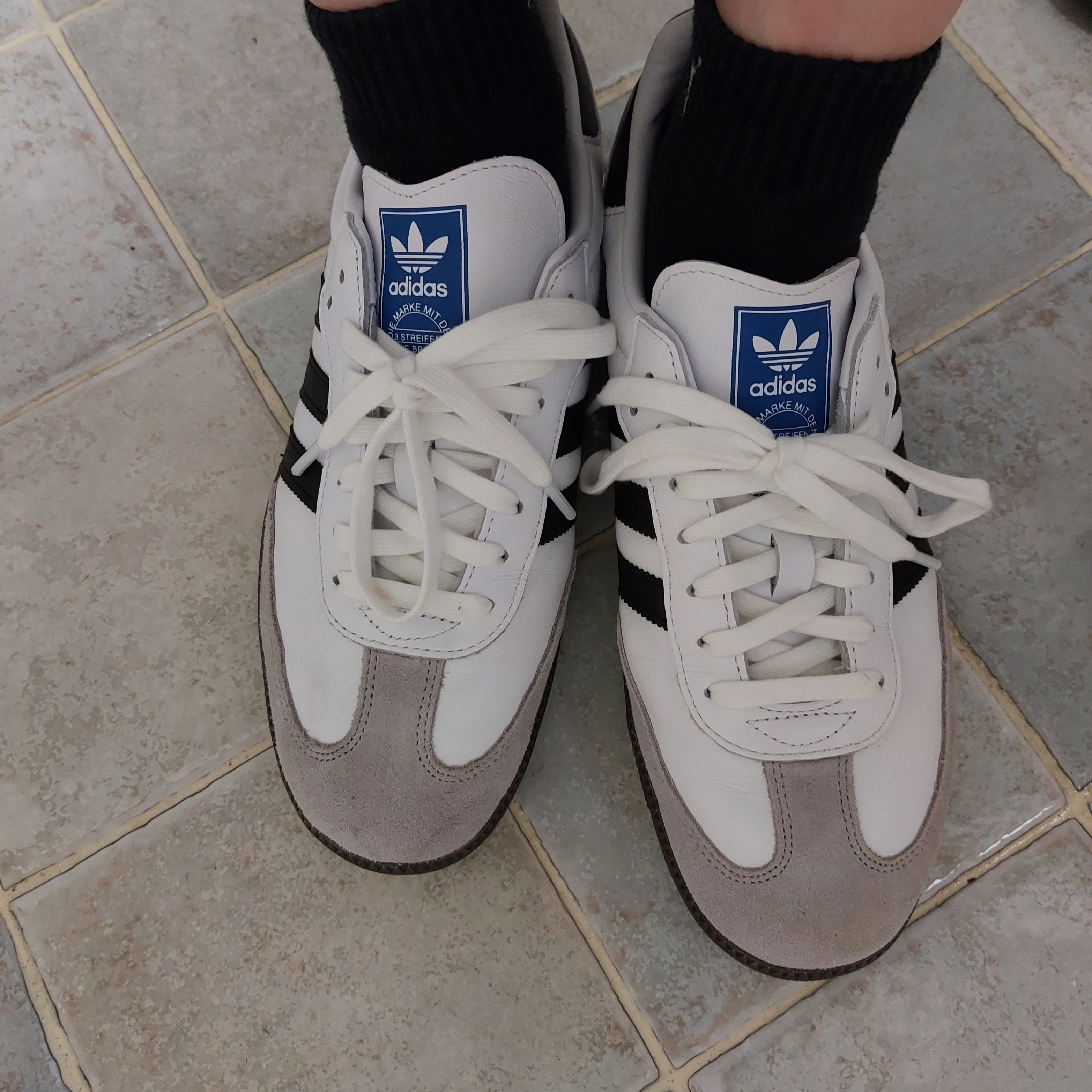 Adidas Samba OG Cloud White 착용 스타일