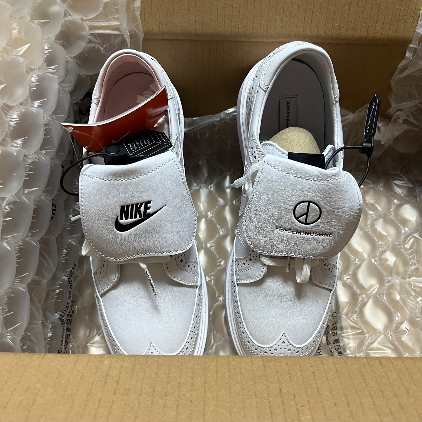 Nike x Peaceminusone Kwondo1 White 착용 스타일