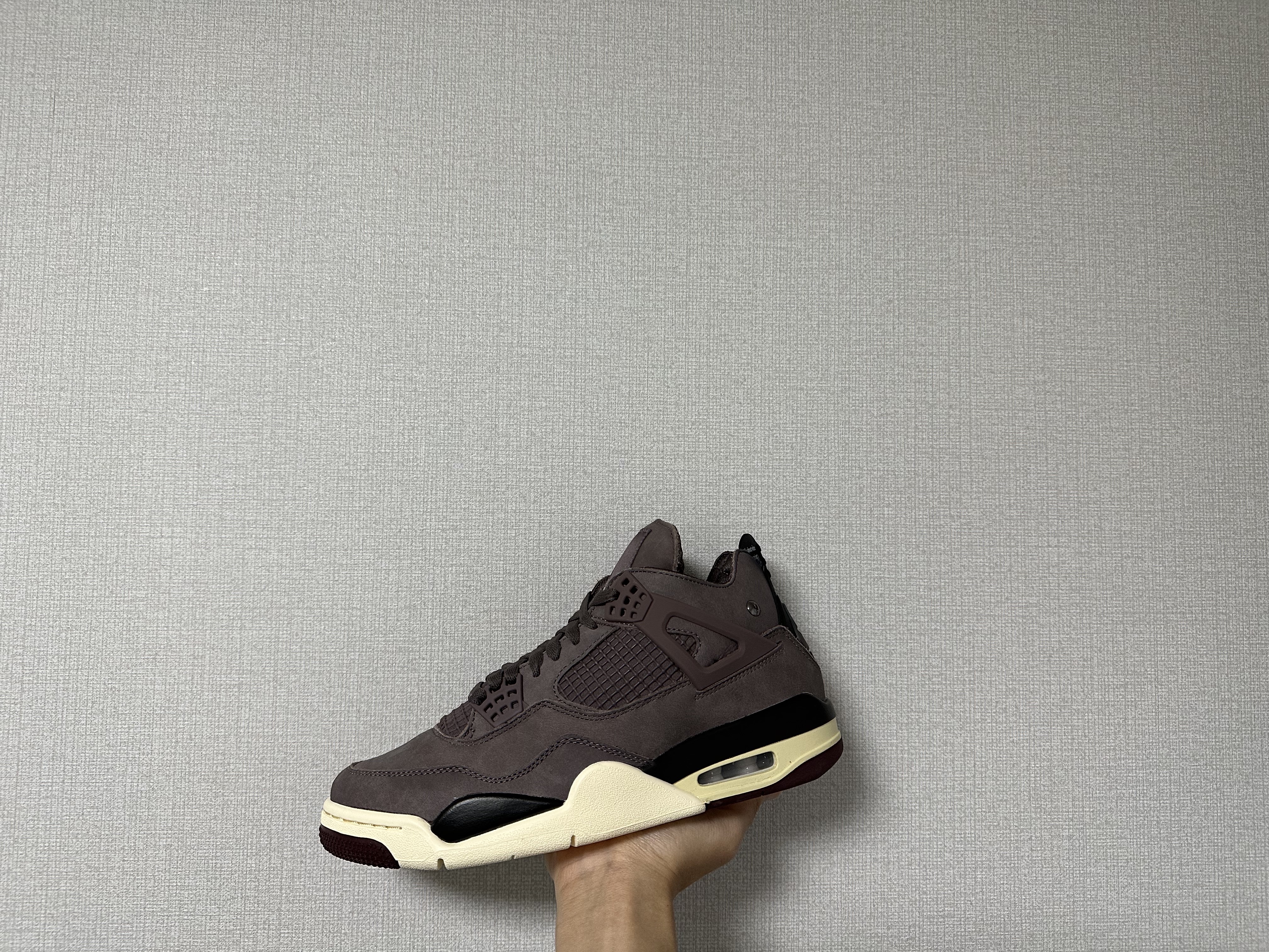 Jordan 4 x A Ma Maniere Retro Violet Ore 착용 스타일 - 2