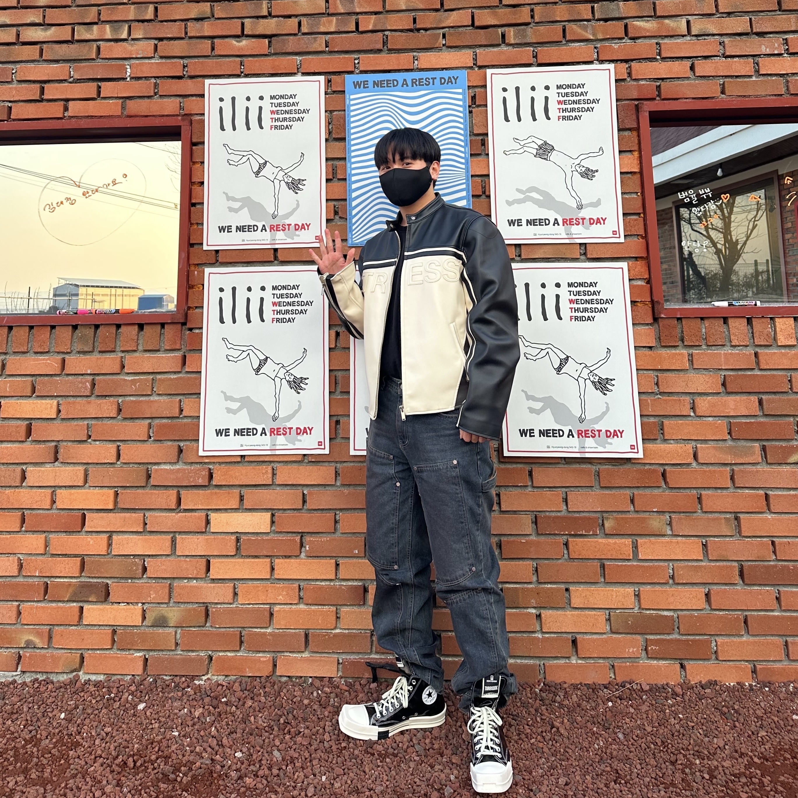 Converse x Drkshdw Turbodrk Chuck 70 Hi Black Lacquered Denim 착용 스타일