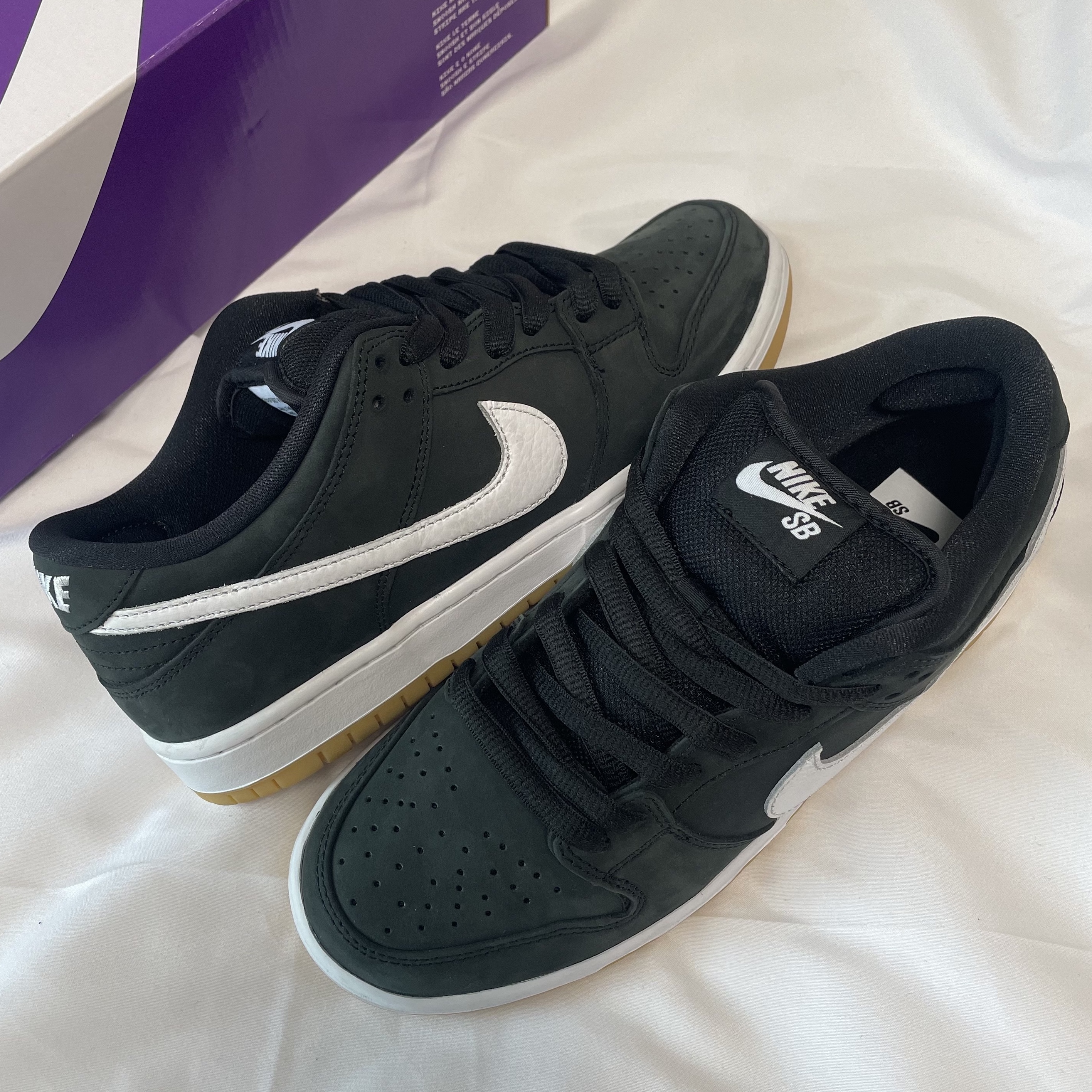 Nike SB Dunk Low Pro Black White 착용 스타일