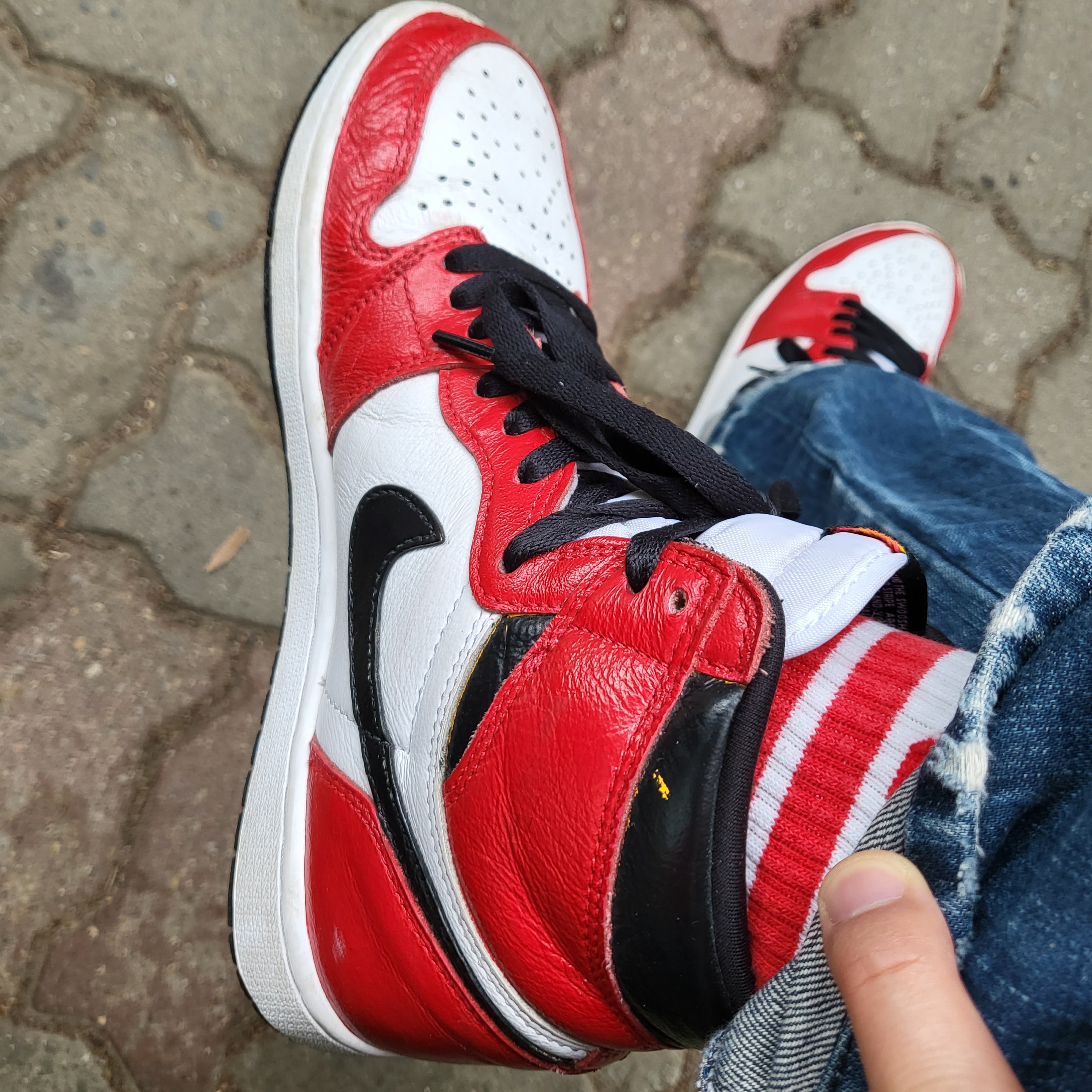 Supreme Military Camp Cap Stone - 22SS, Jordan 1 Retro High OG Light Fusion Red 착용 스타일 - 5
