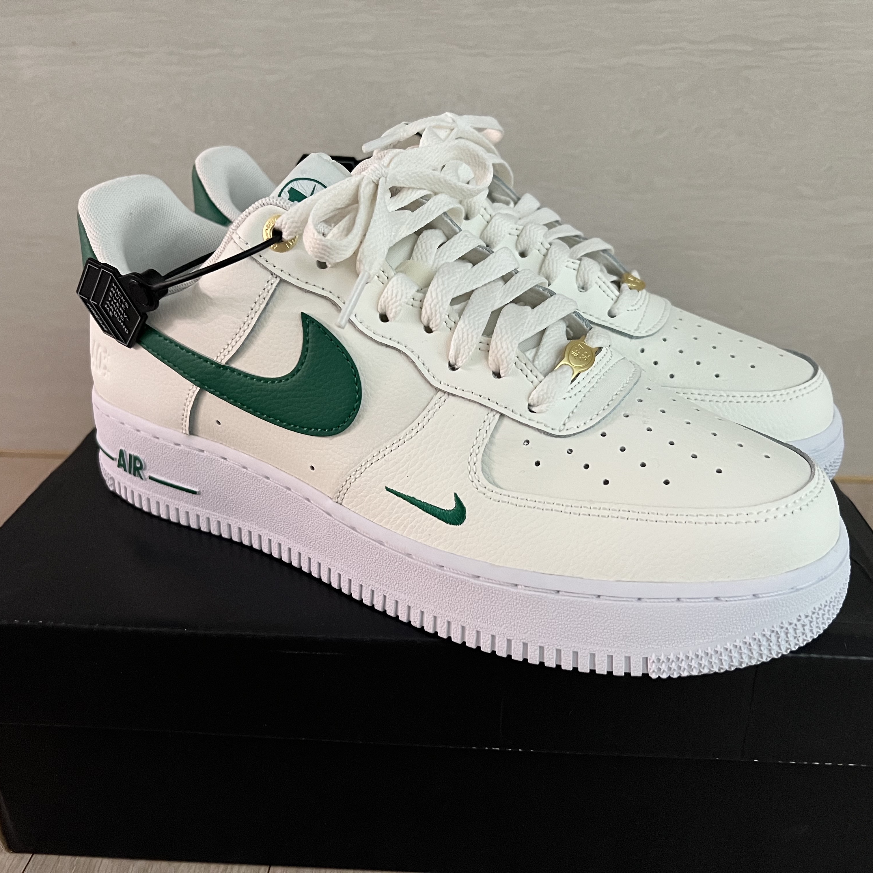 Nike Air Force 1 '07 LV8 40th Anniversary Join Forces Sail Malachite 착용 스타일 - 1