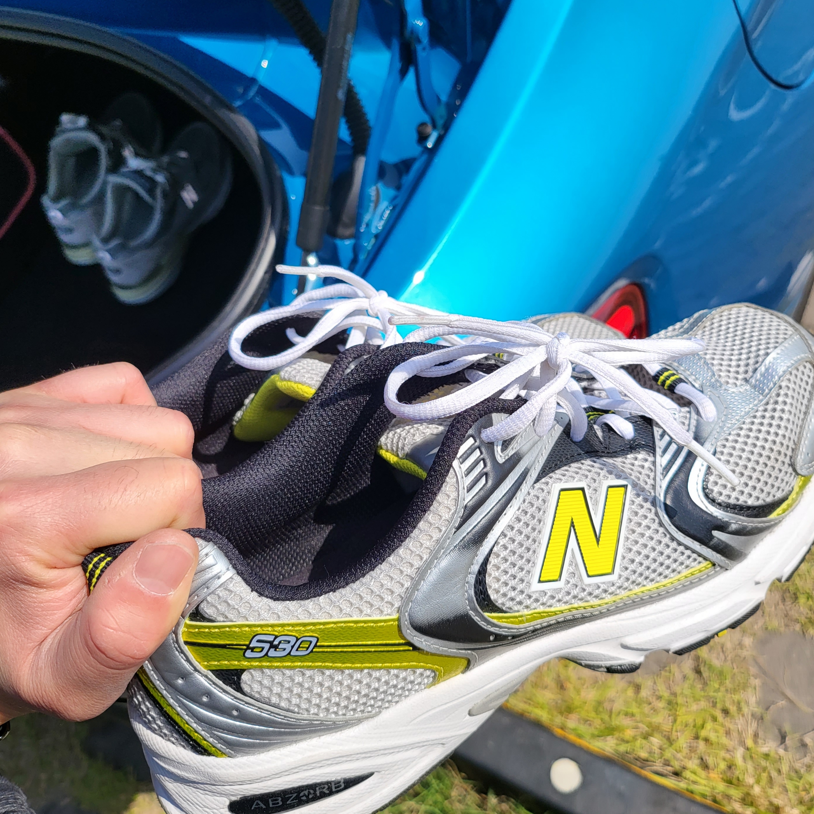 New Balance 530 Silver 착용 스타일