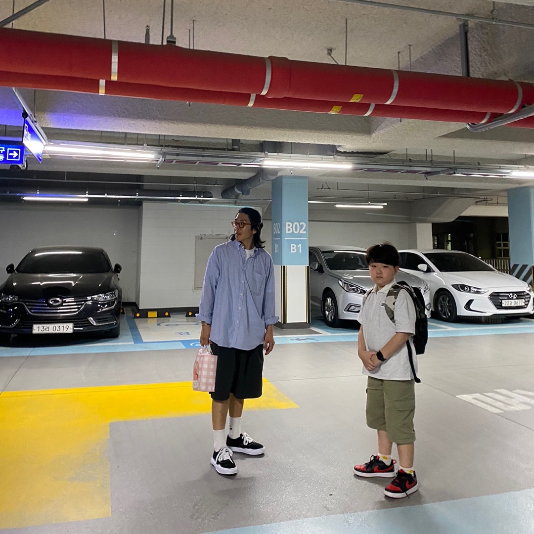 Maison Mihara Yasuhiro Baker OG Sole Canvas Low Cut Sneakers Black, Jordan 1 Retro High OG Chicago 2022 착용 스타일 - 1