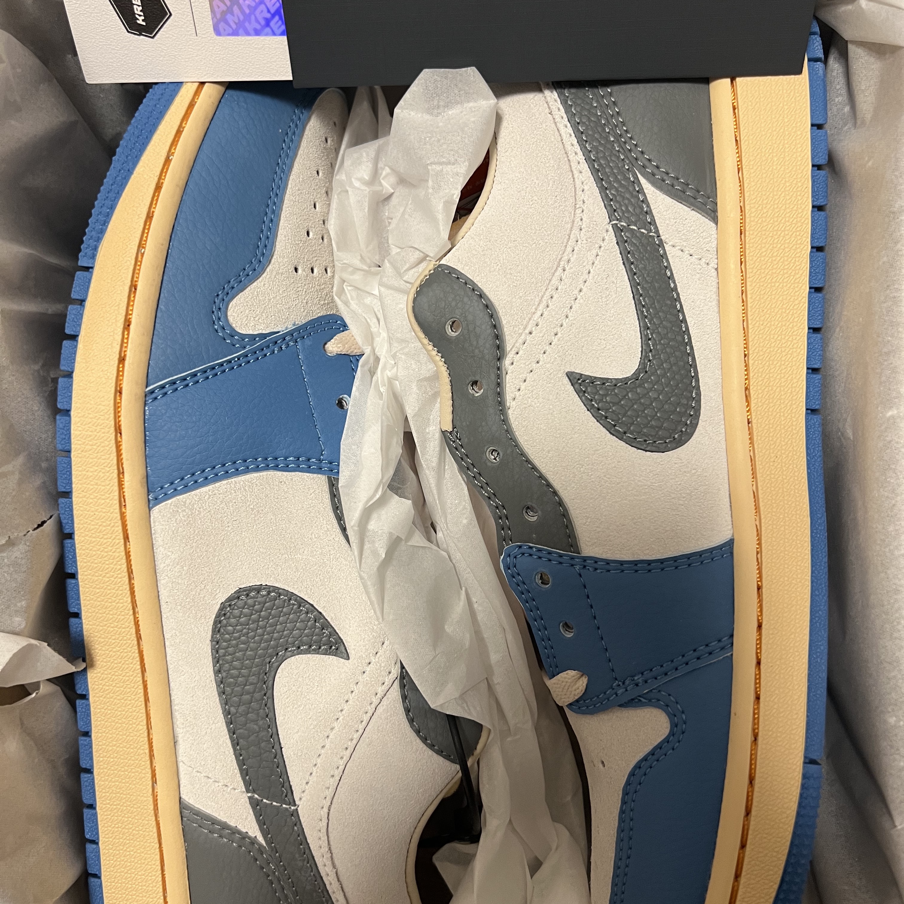 Jordan 1 Low SE Tokyo 96 착용 스타일