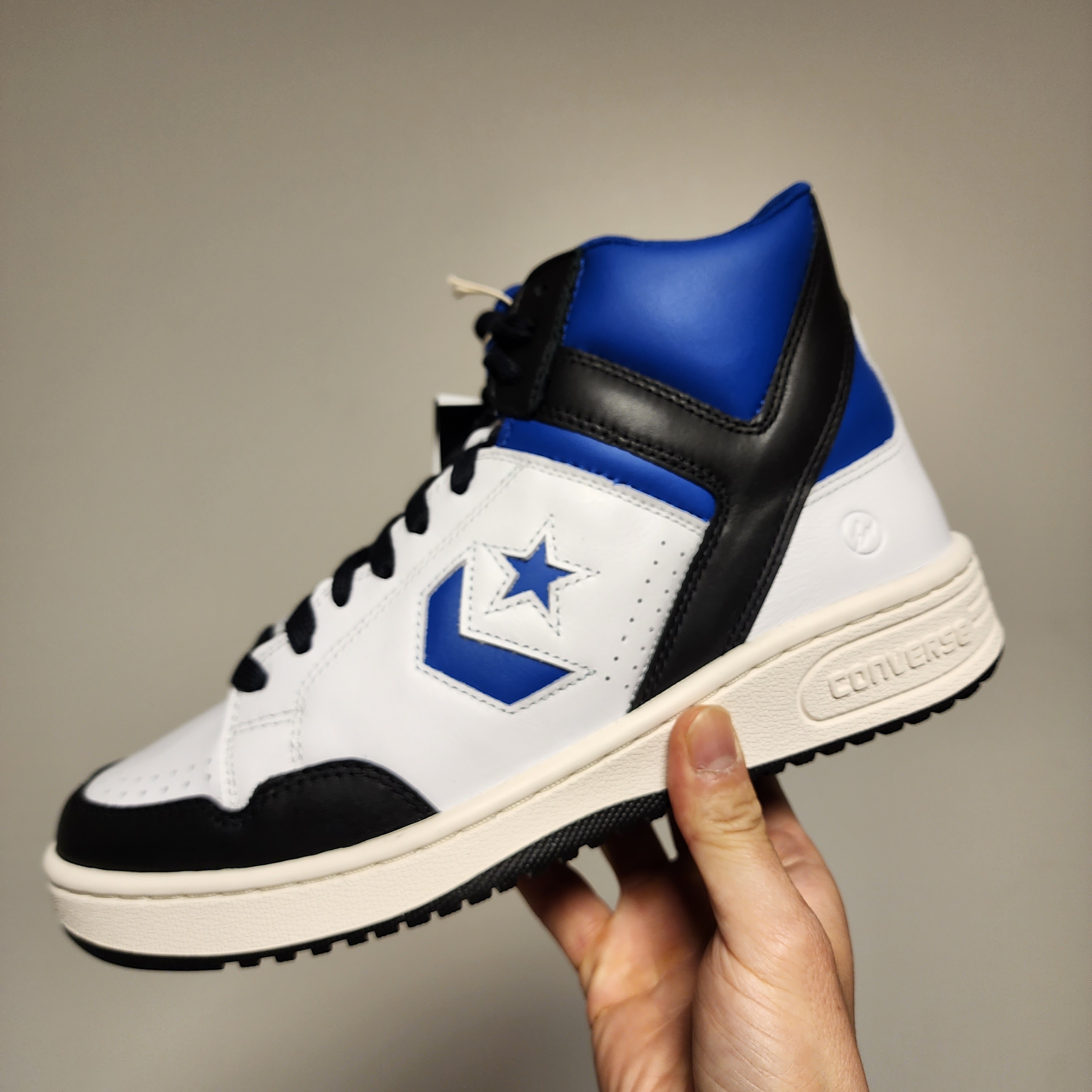 Converse x Fragment Weapon Mid White 착용 스타일 - 1