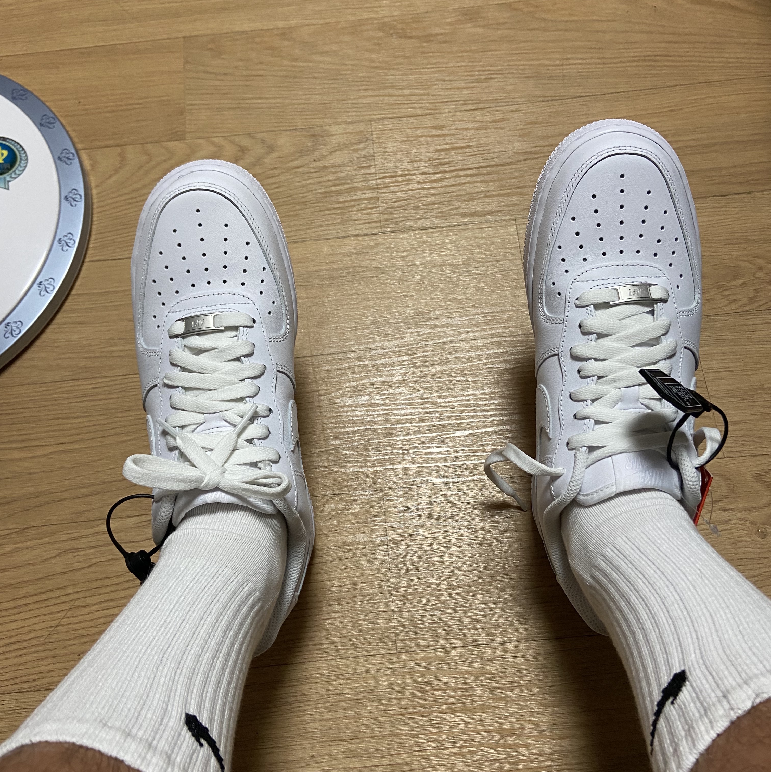 Nike Air Force 1 '07 Low White 착용 스타일